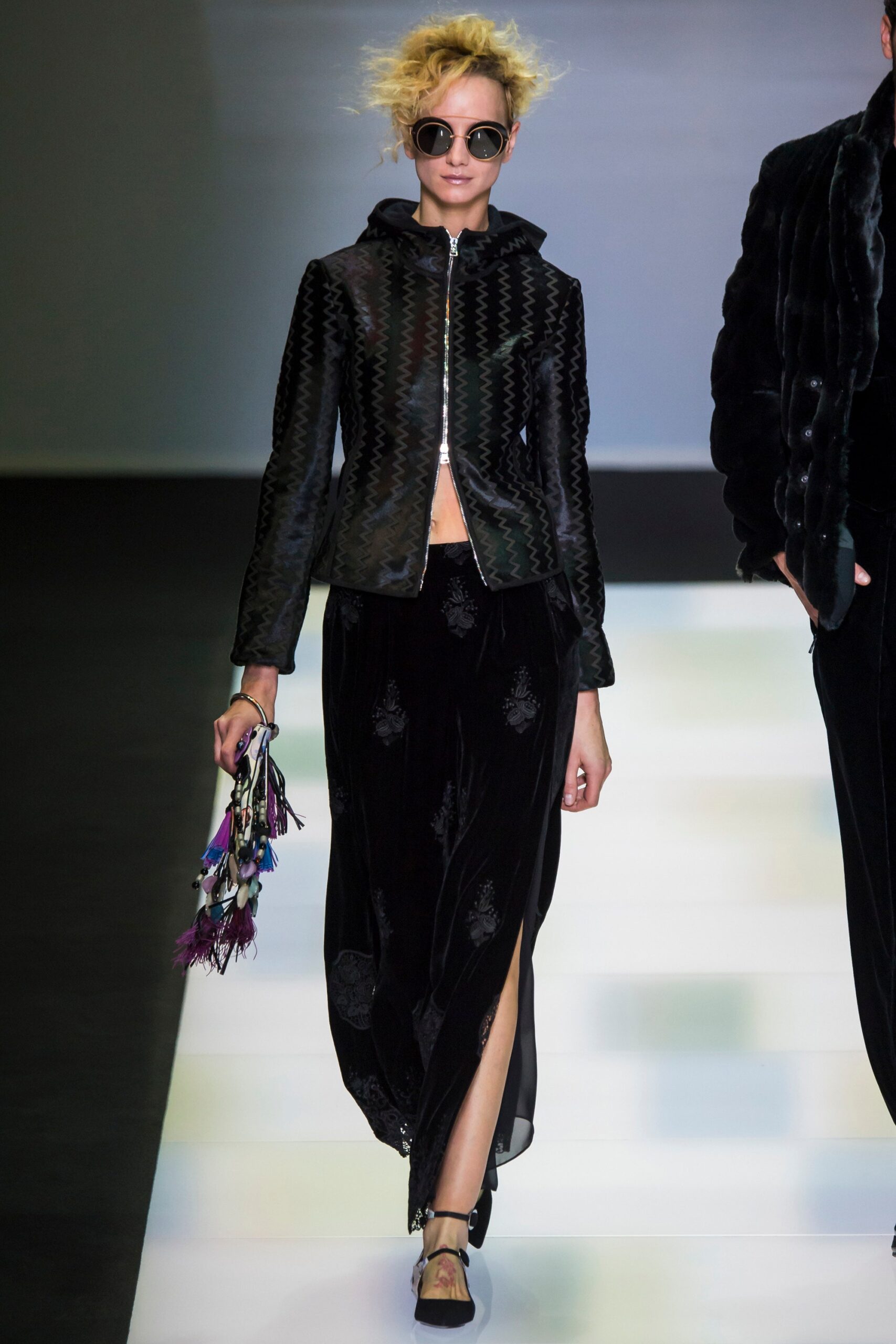 Giorgio Armani F/W 16 Look 50