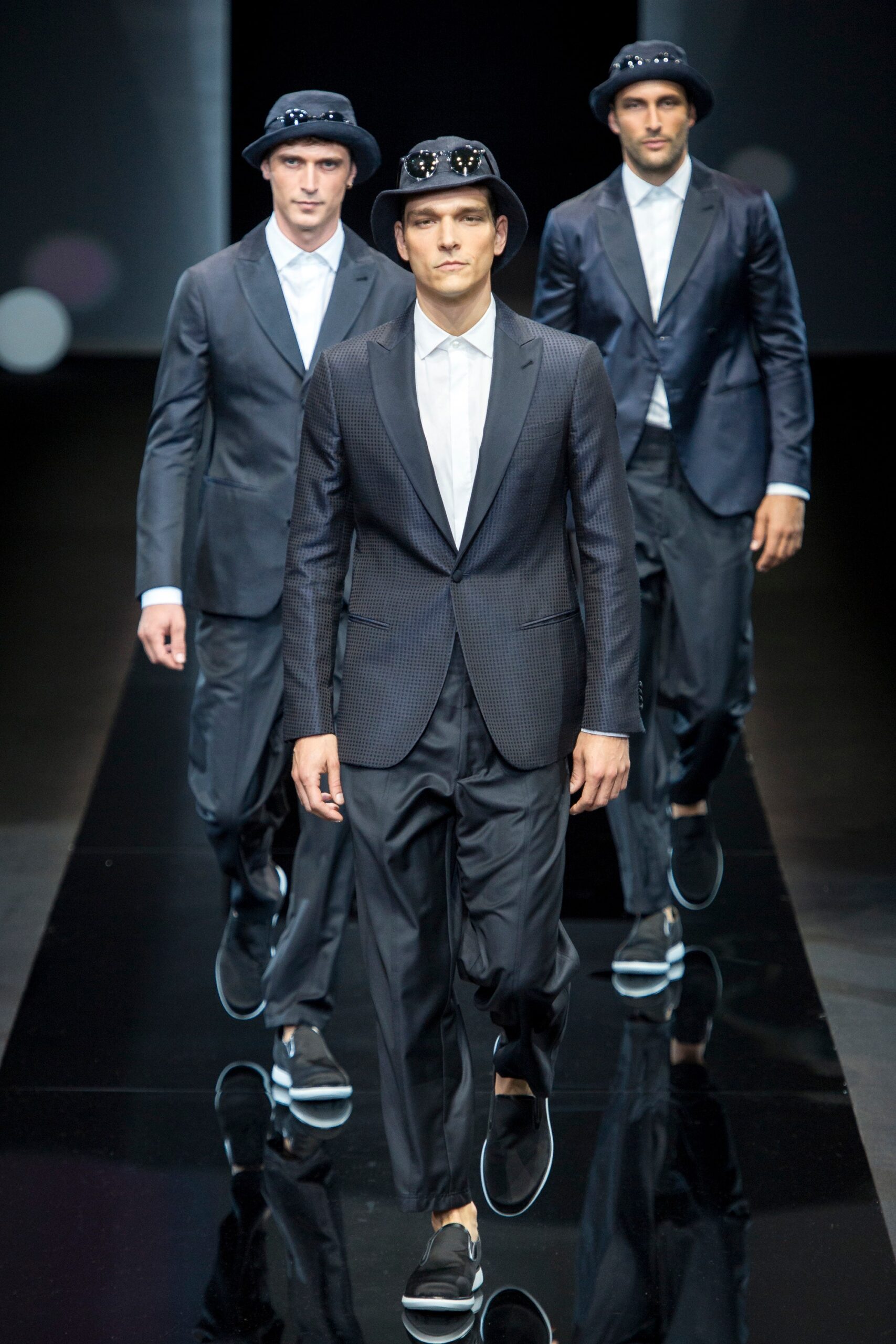 Giorgio Armani S/S 17 Menswear Look 50