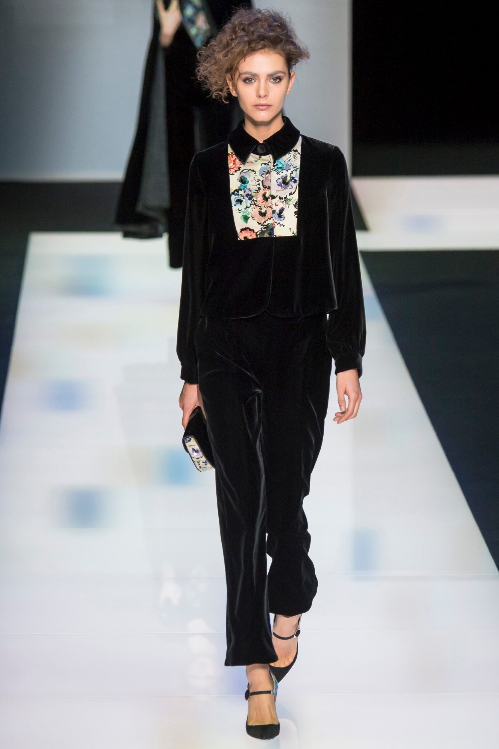 Giorgio Armani F/W 16 Look 59