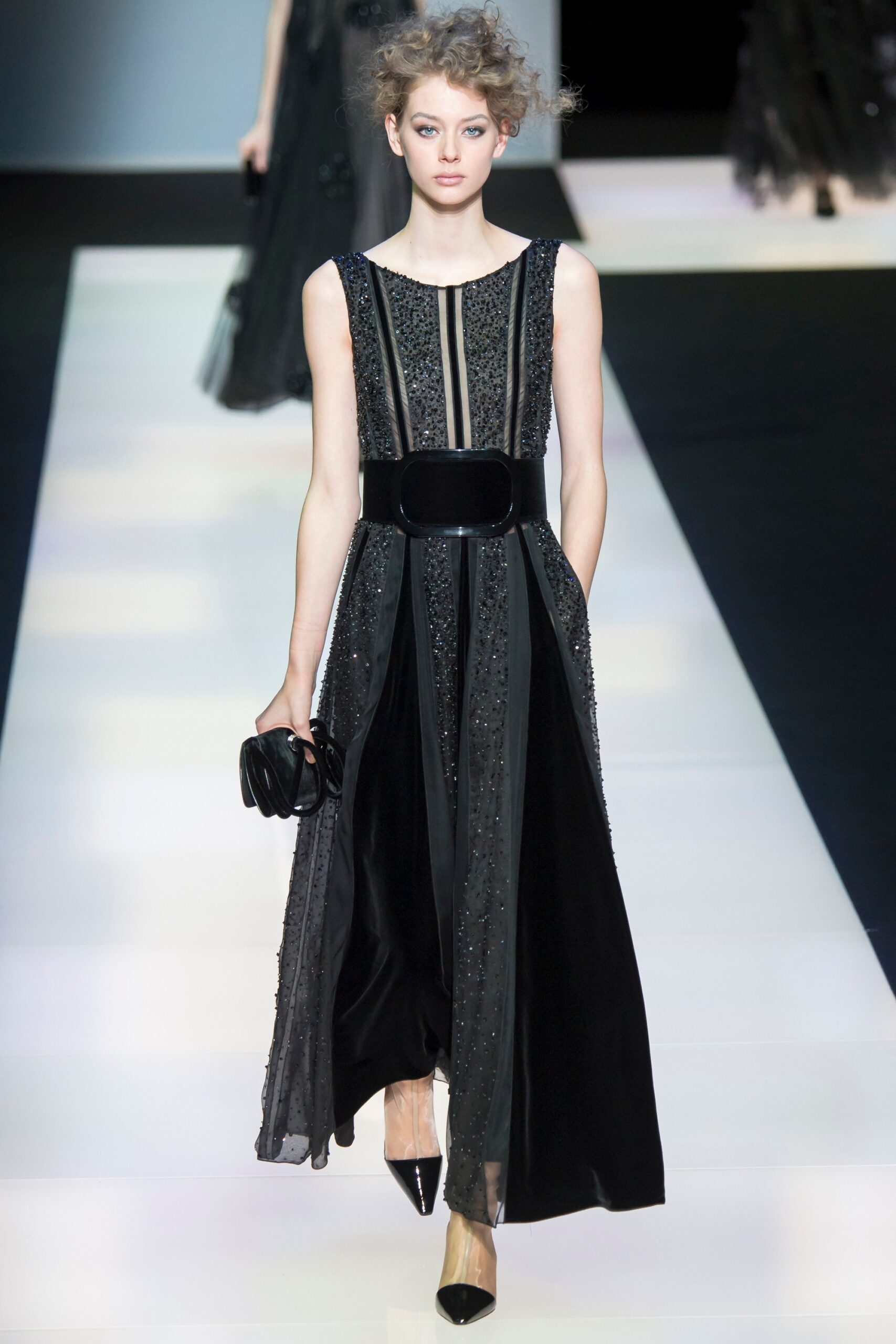 Giorgio Armani F/W 16 Look 69