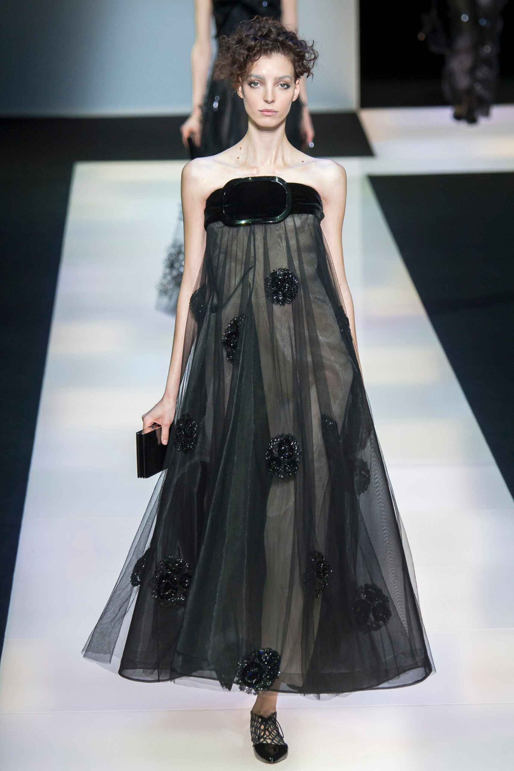 Giorgio Armani F/W 16 Look 70