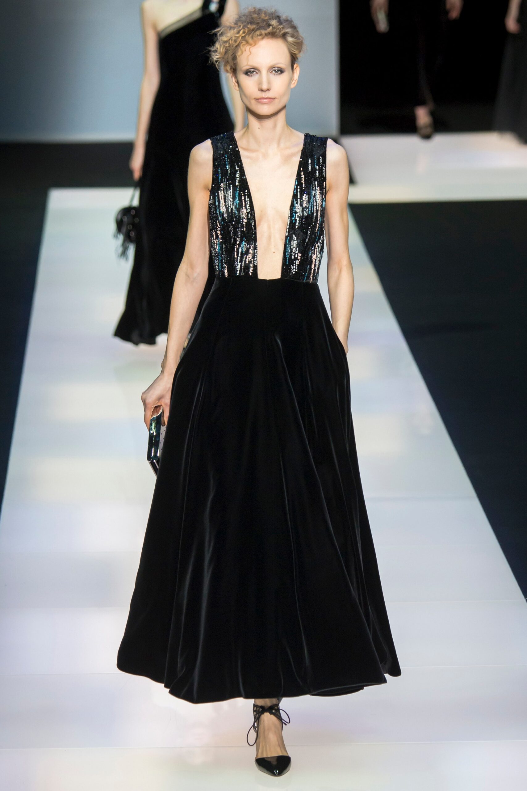 Giorgio Armani F/W 16 Look 74