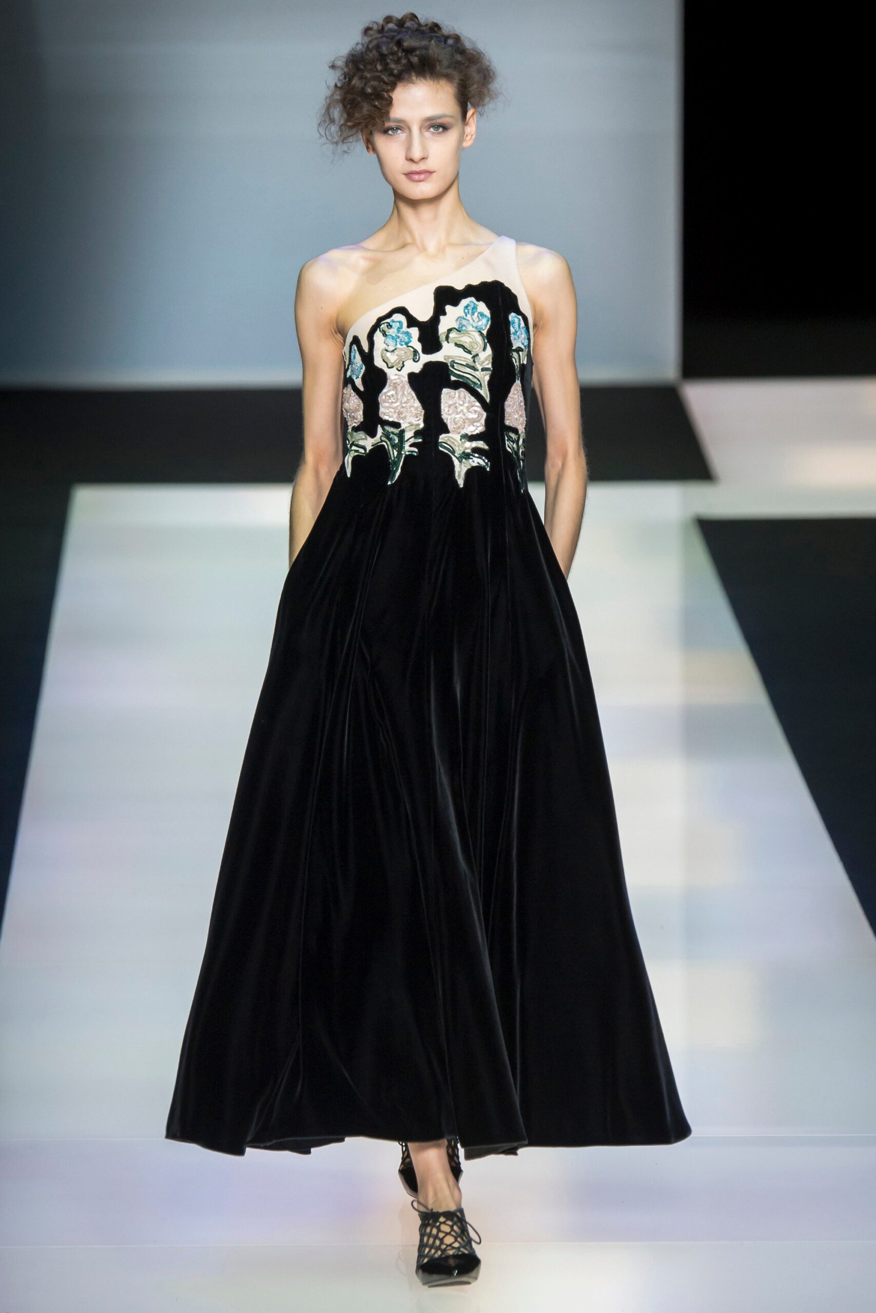 Giorgio Armani F/W 16 Look 78