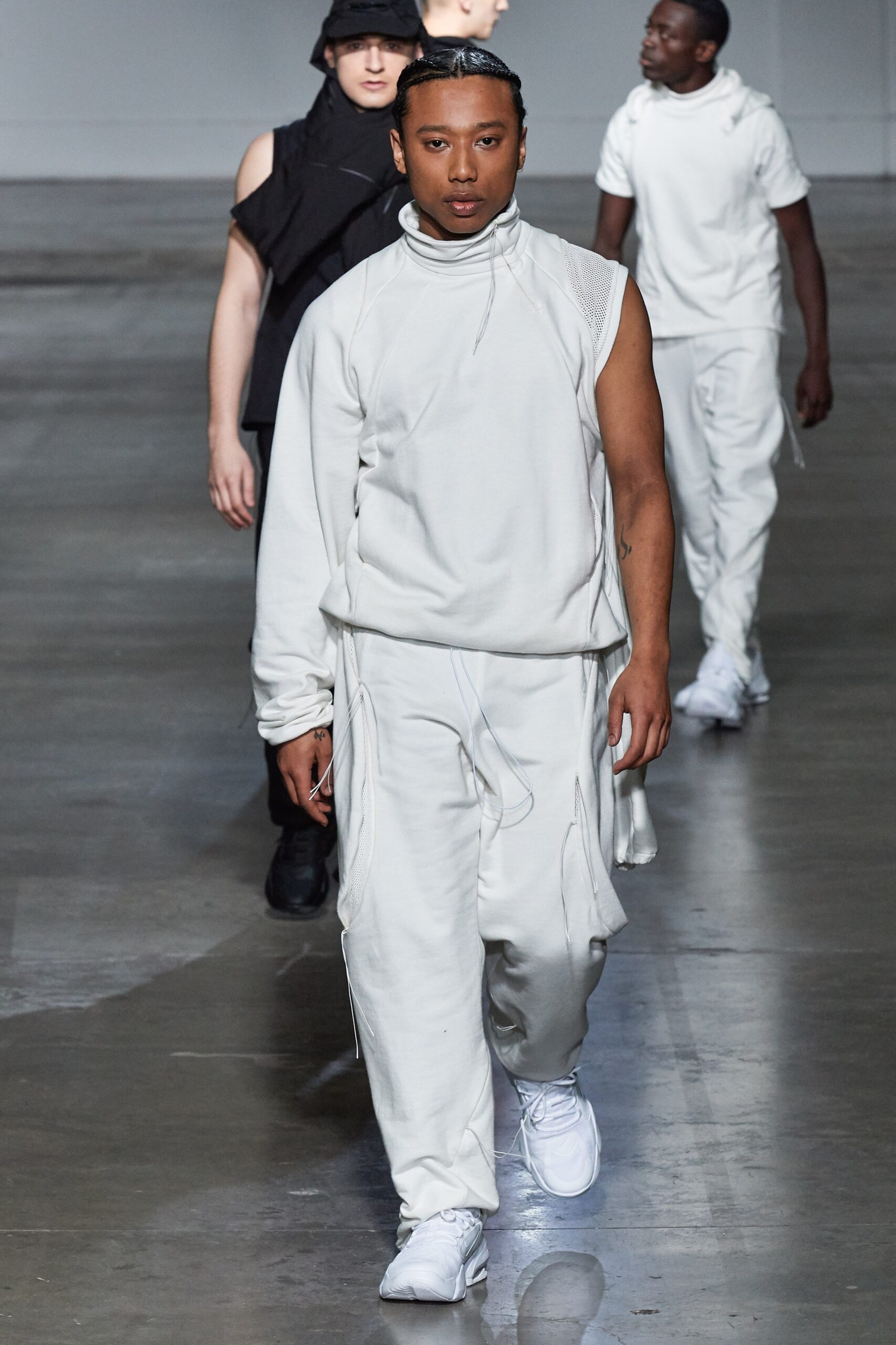 Fashion East F/W 20 Look 34
