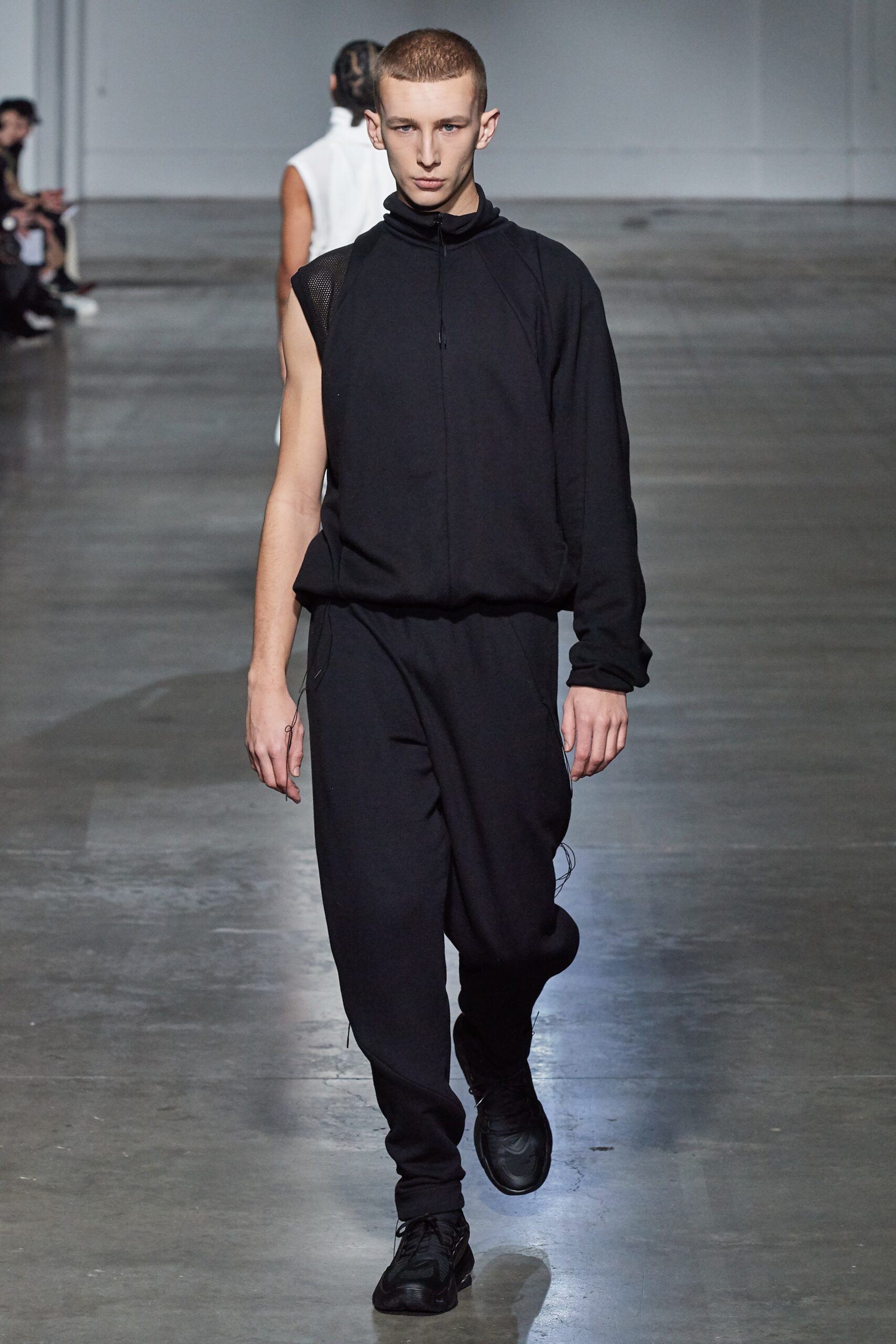 Fashion East F/W 20 Look 37
