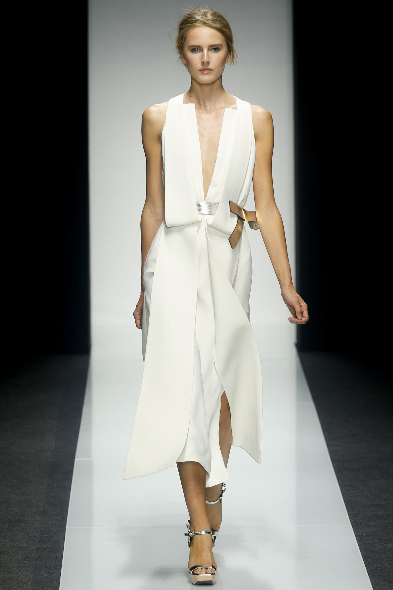 Gianfranco Ferré S/S 14 Look 2