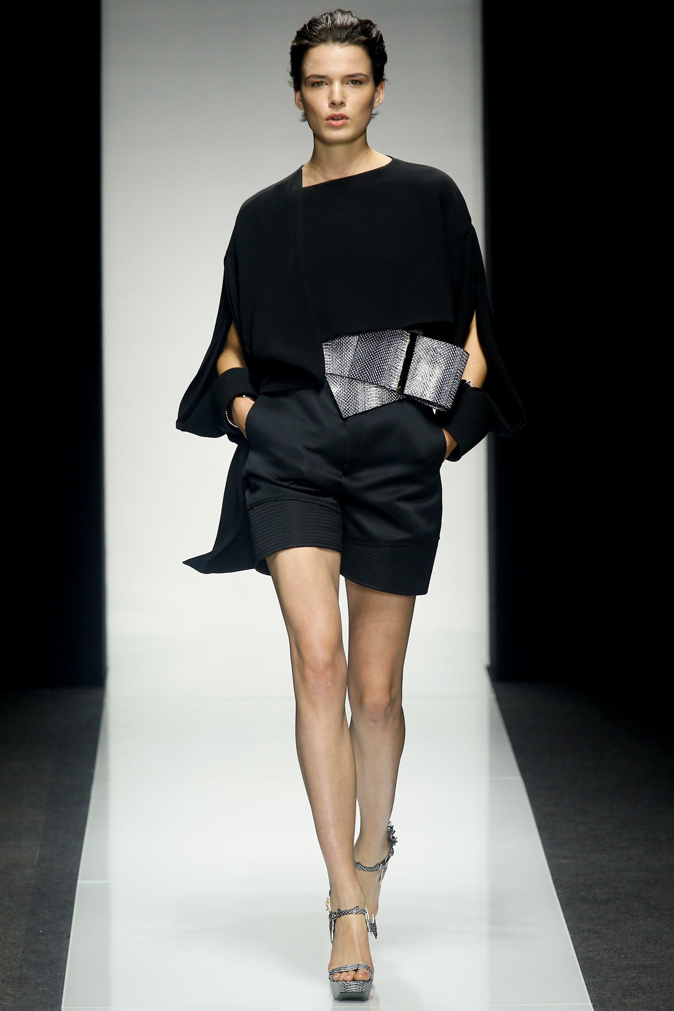 Gianfranco Ferré S/S 14 Look 3