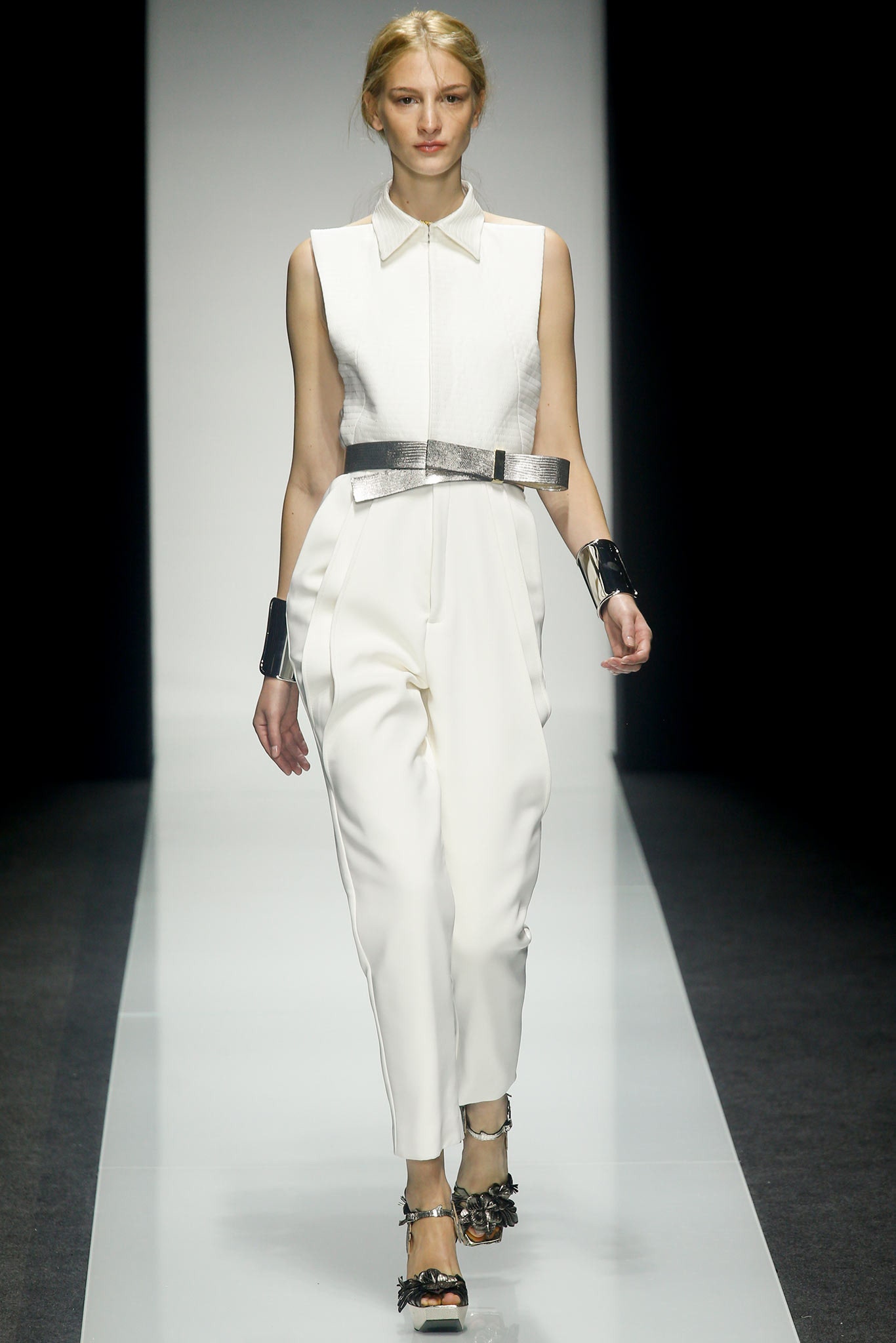 Gianfranco Ferré S/S 14 Look 4