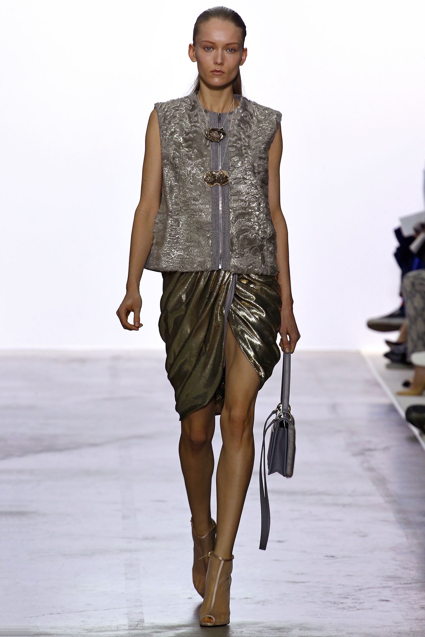 Giambattista Valli F/W 13 Look 11