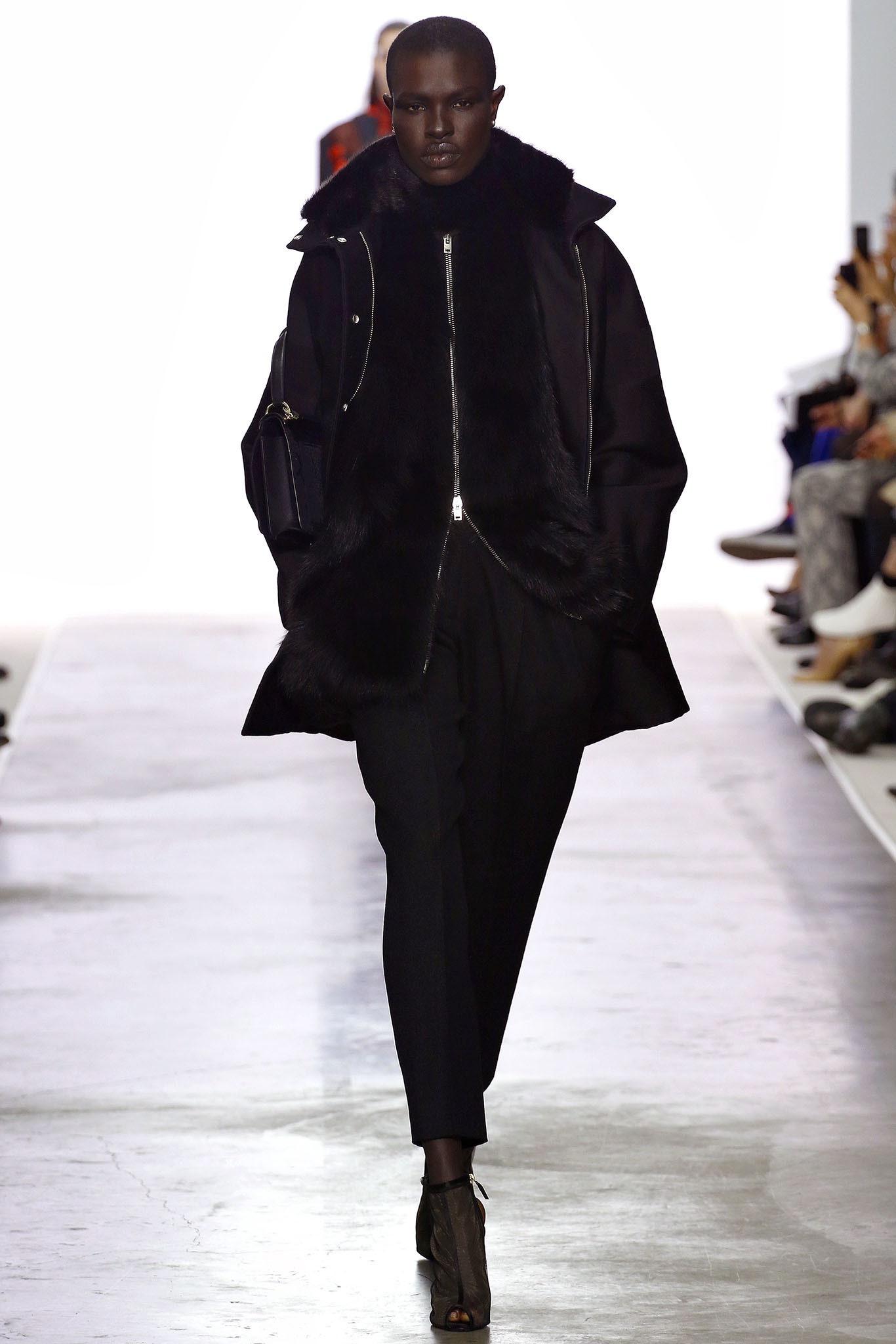 Giambattista Valli F/W 13 Look 18