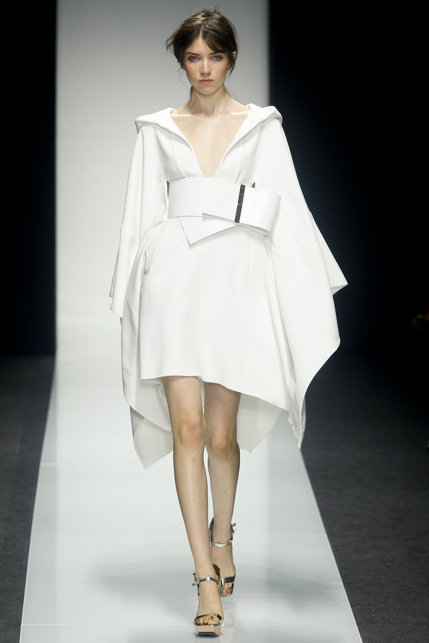 Gianfranco Ferré S/S 14 Look 9
