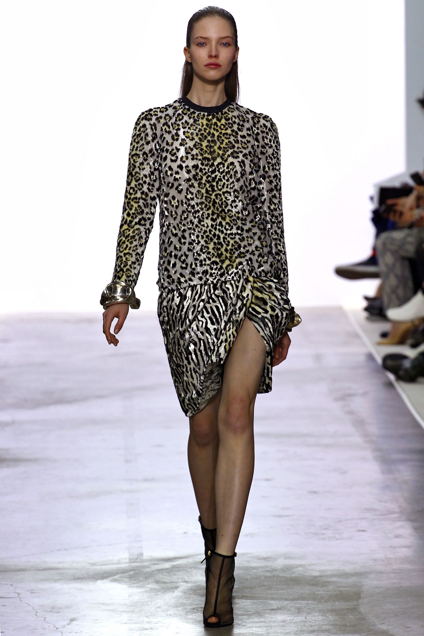 Giambattista Valli F/W 13 Look 28