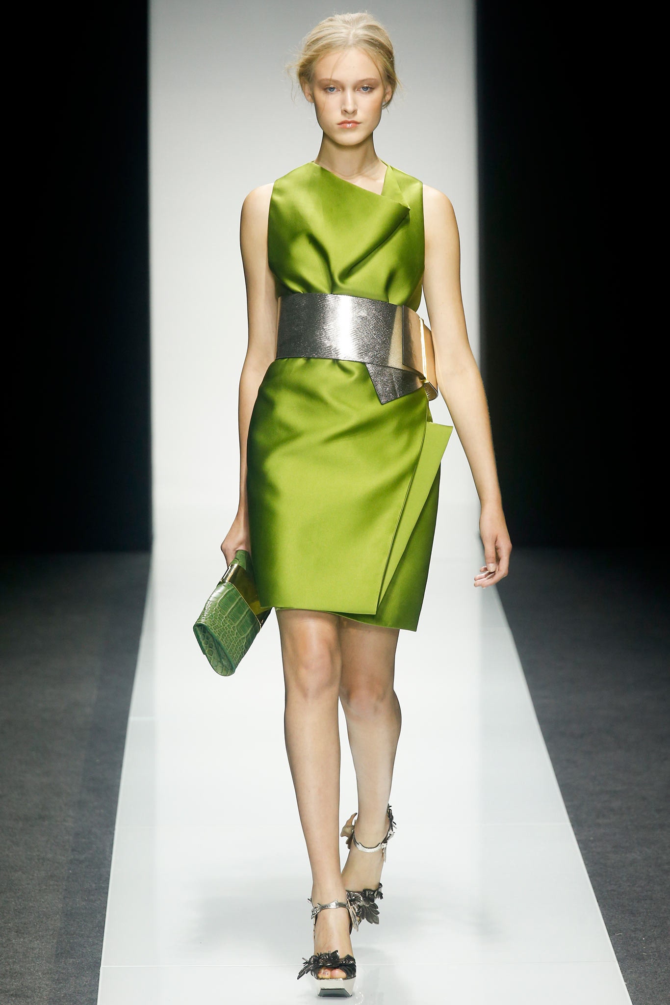 Gianfranco Ferré S/S 14 Look 13