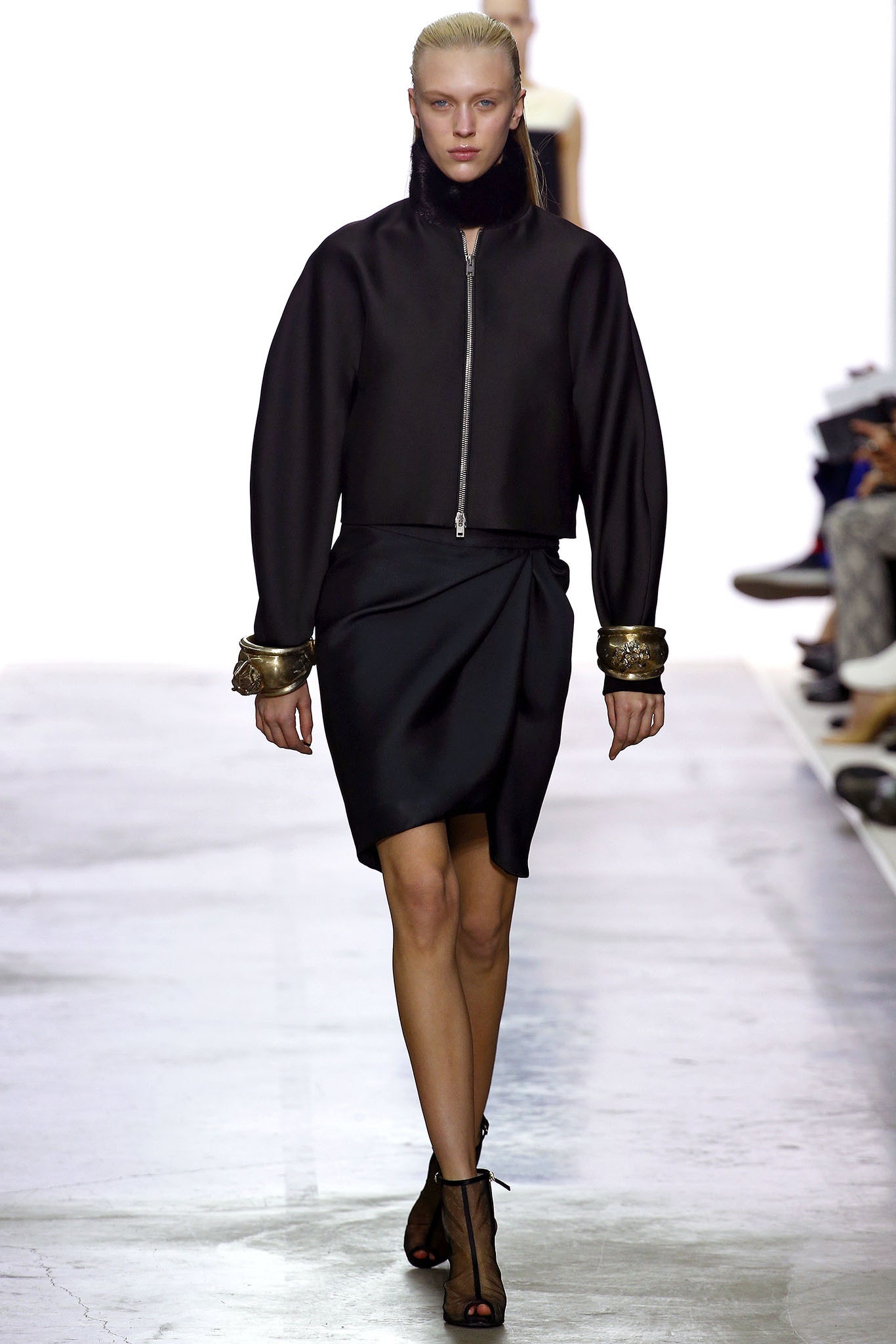 Giambattista Valli F/W 13 Look 36