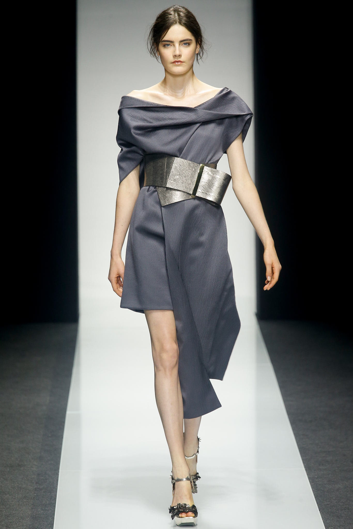 Gianfranco Ferré S/S 14 Look 17
