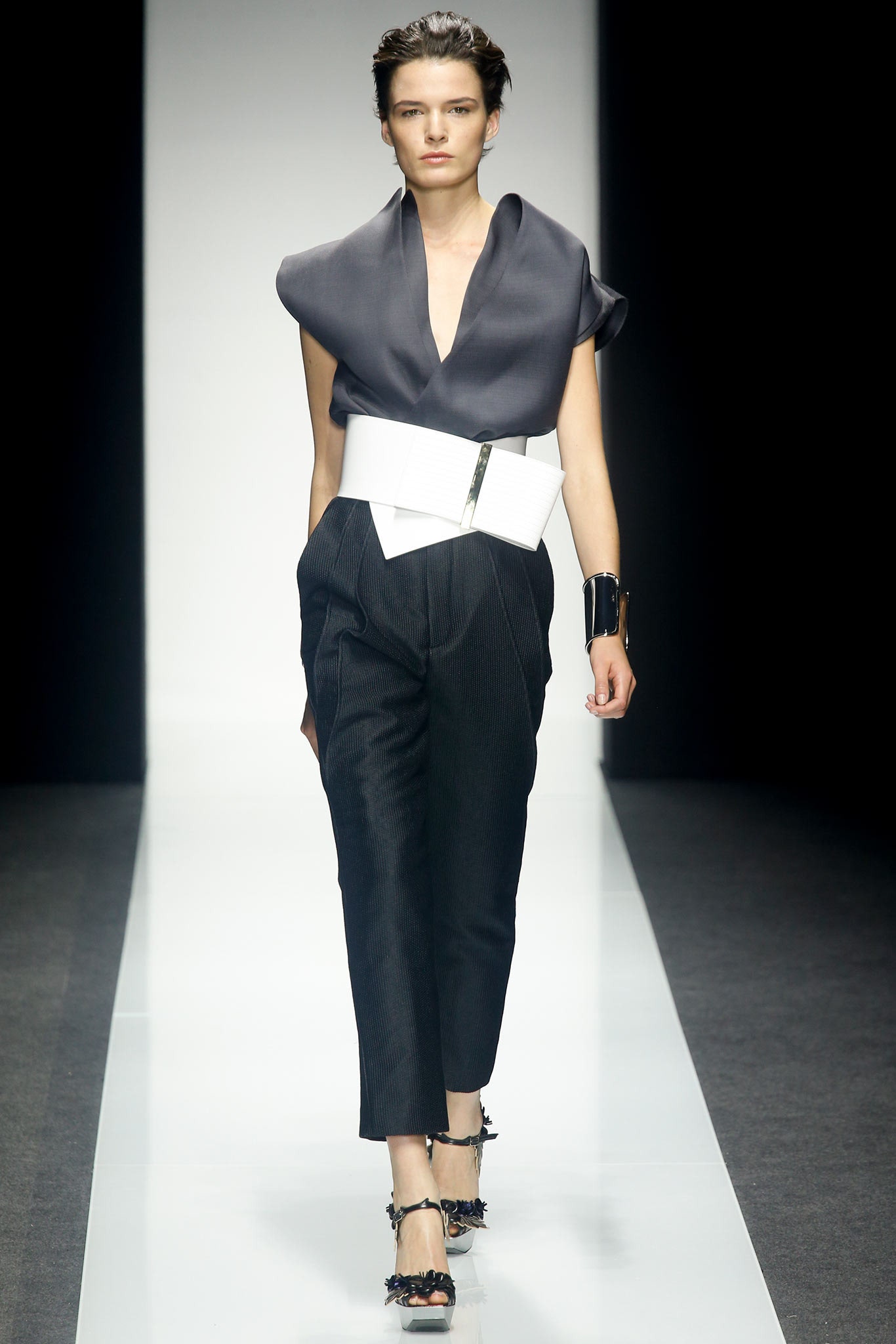 Gianfranco Ferré S/S 14 Look 20
