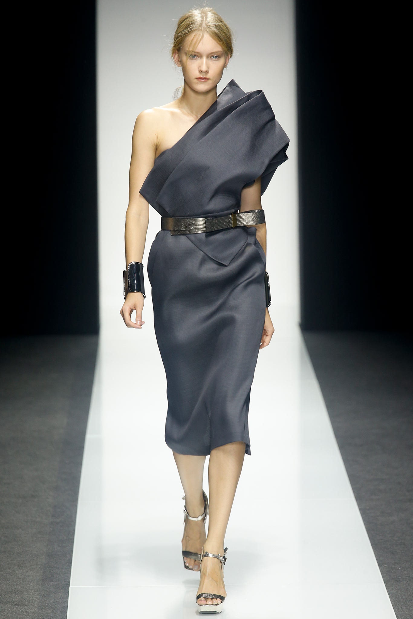 Gianfranco Ferré S/S 14 Look 21