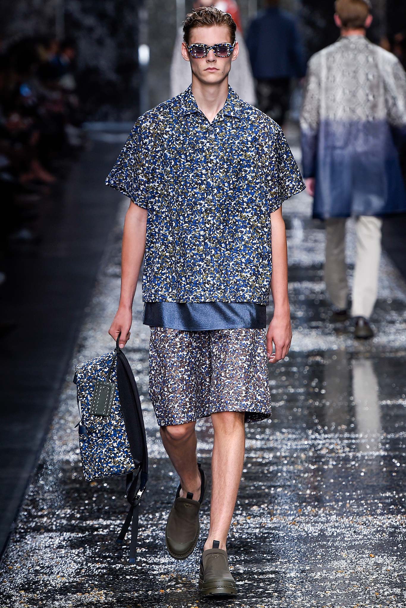 Fendi S/S 16 Menswear Look 18