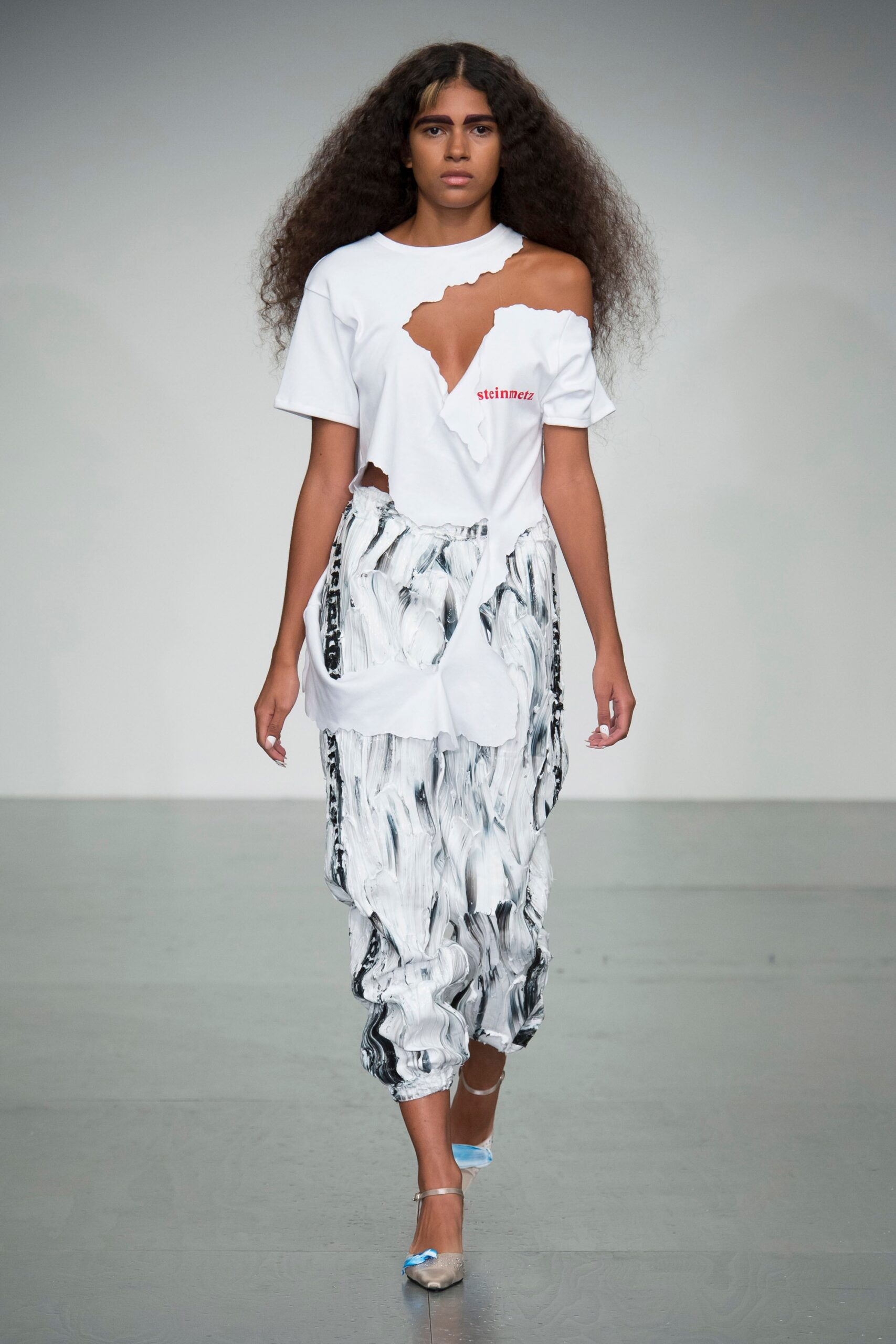 Faustine Steinmetz S/S 18 Look 4