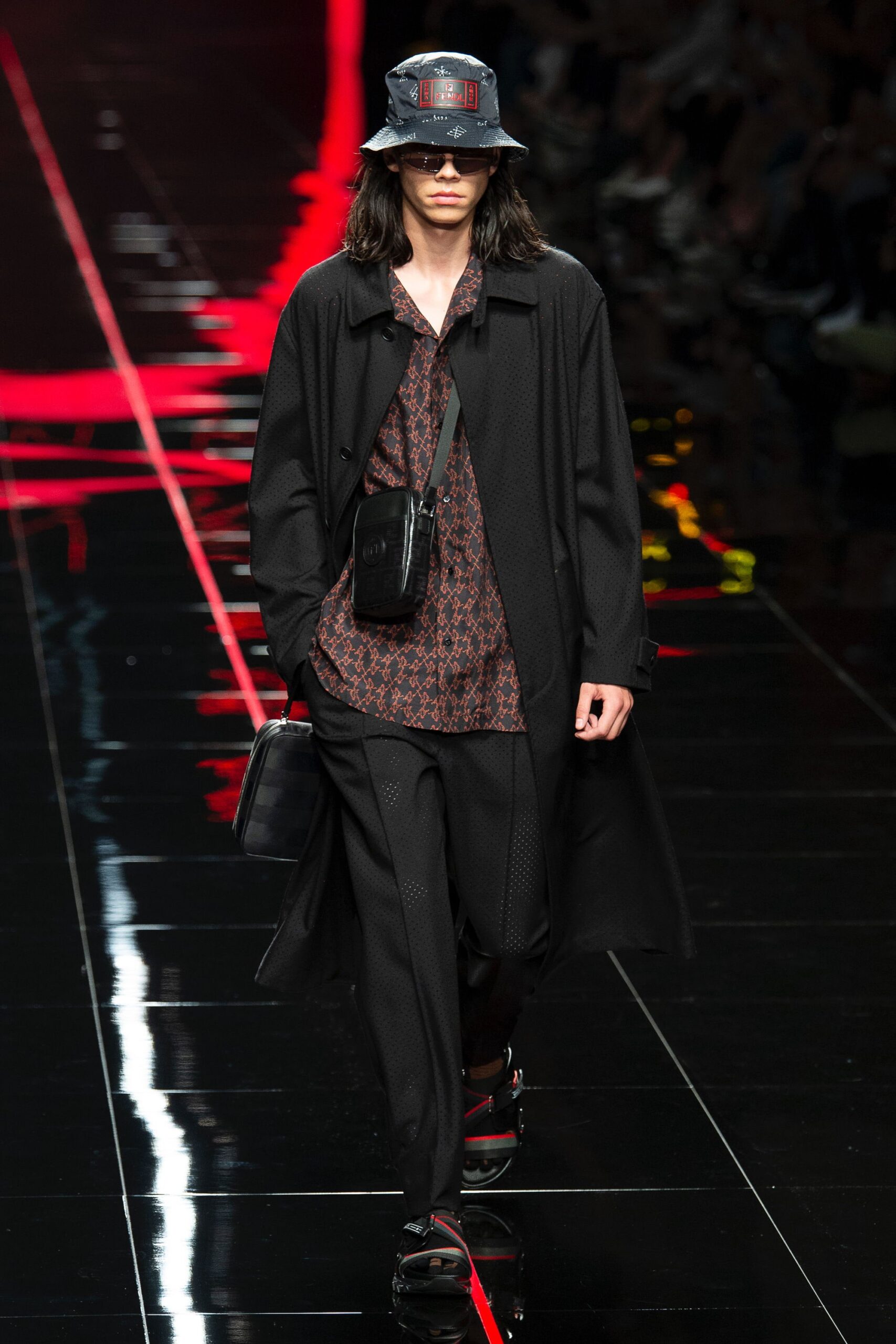 Fendi S/S 19 Menswear Look 1