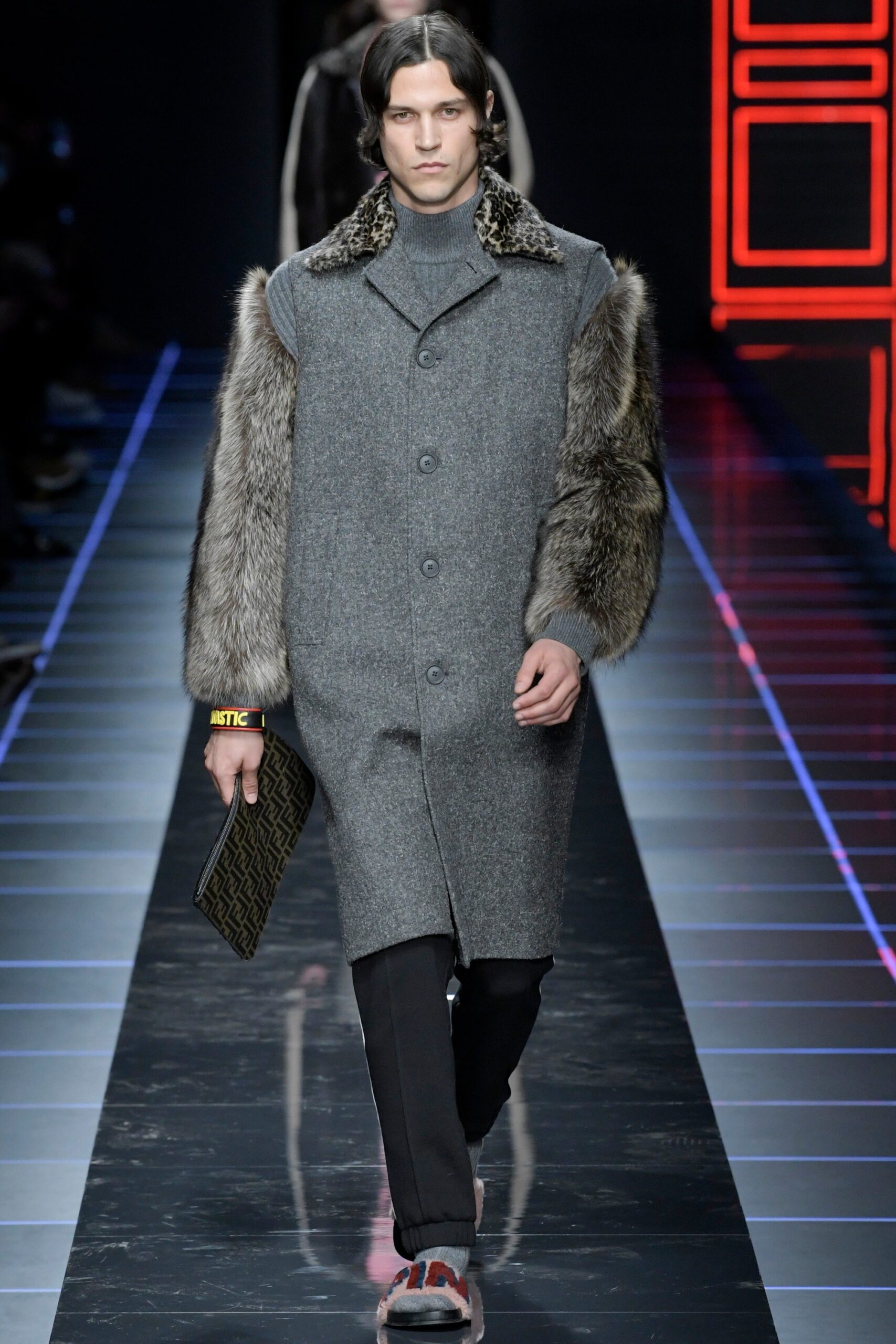 Fendi F/W 17 Menswear Look 7