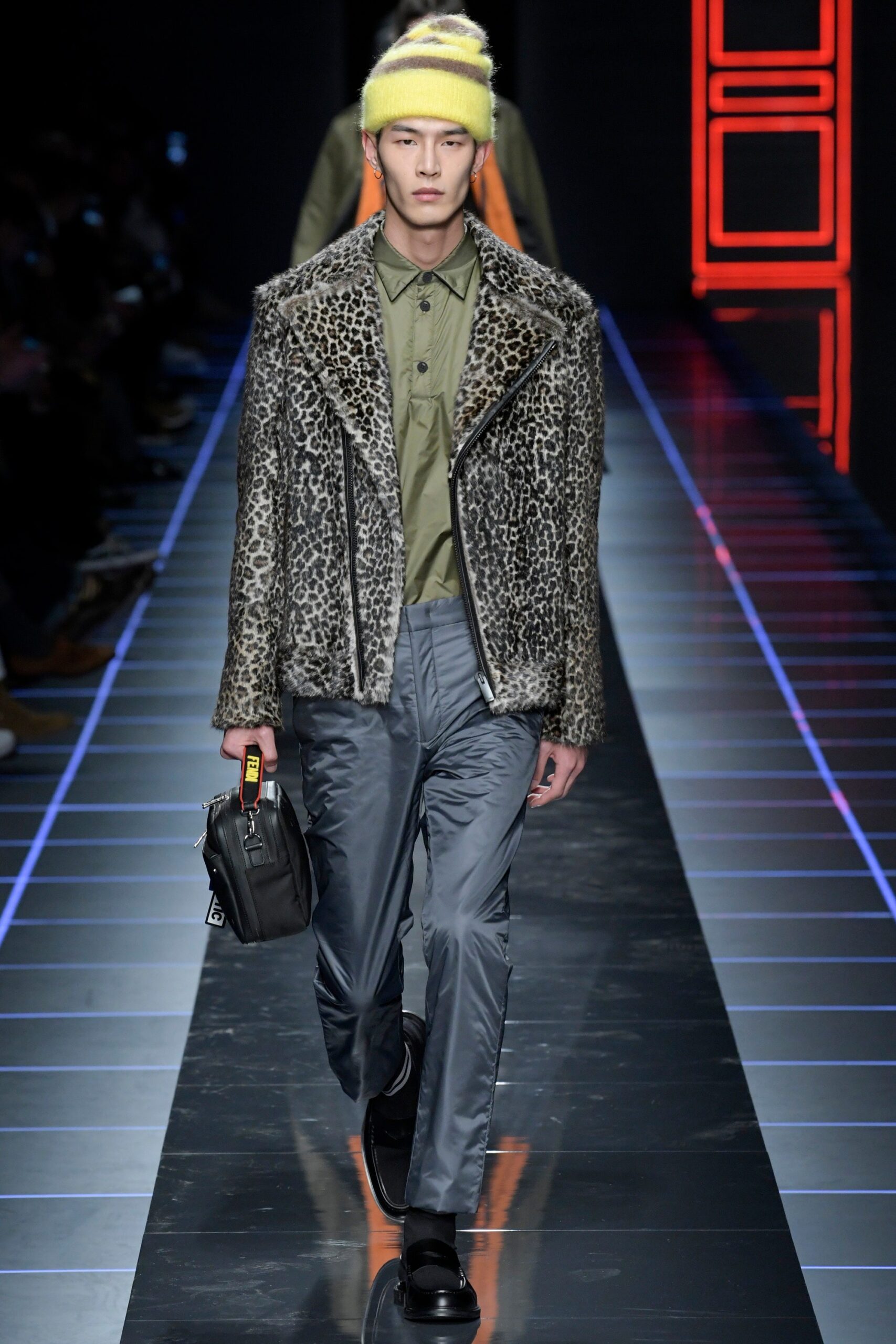 Fendi F/W 17 Menswear Look 11
