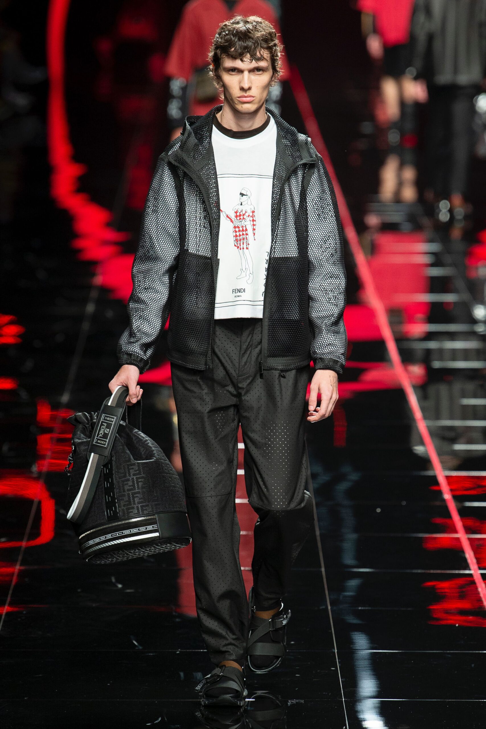 Fendi S/S 19 Menswear Look 13