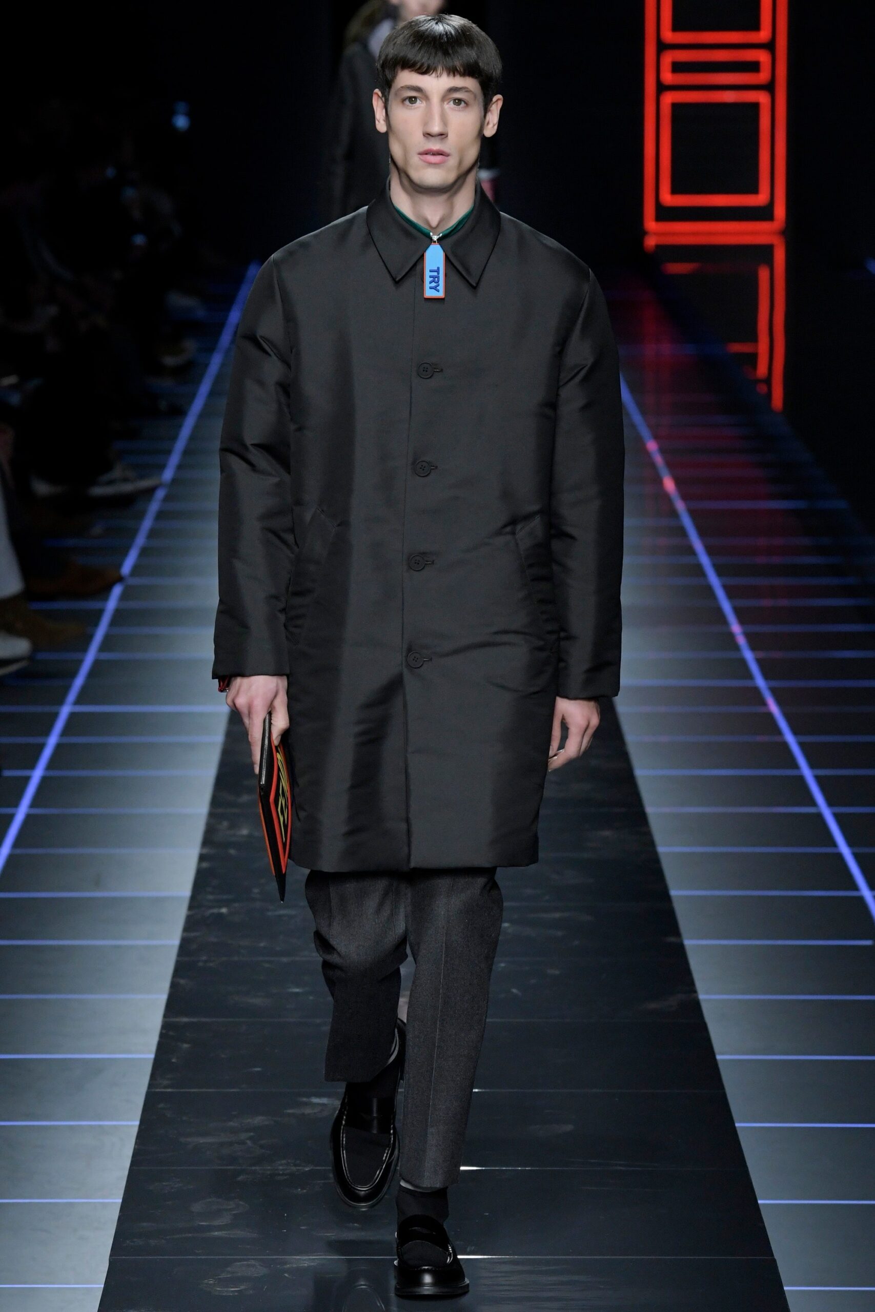 Fendi F/W 17 Menswear Look 14
