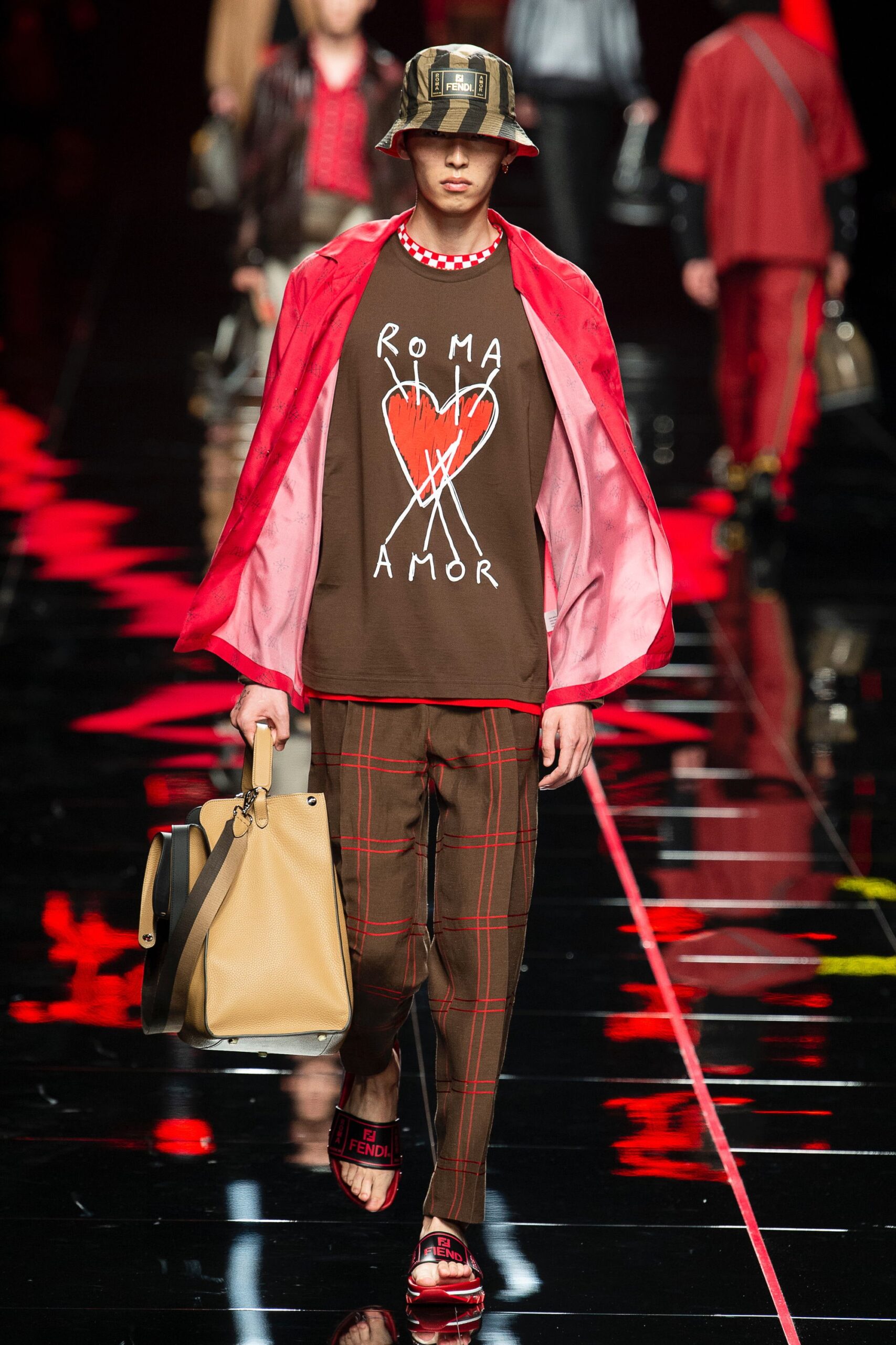 Fendi S/S 19 Menswear Look 16