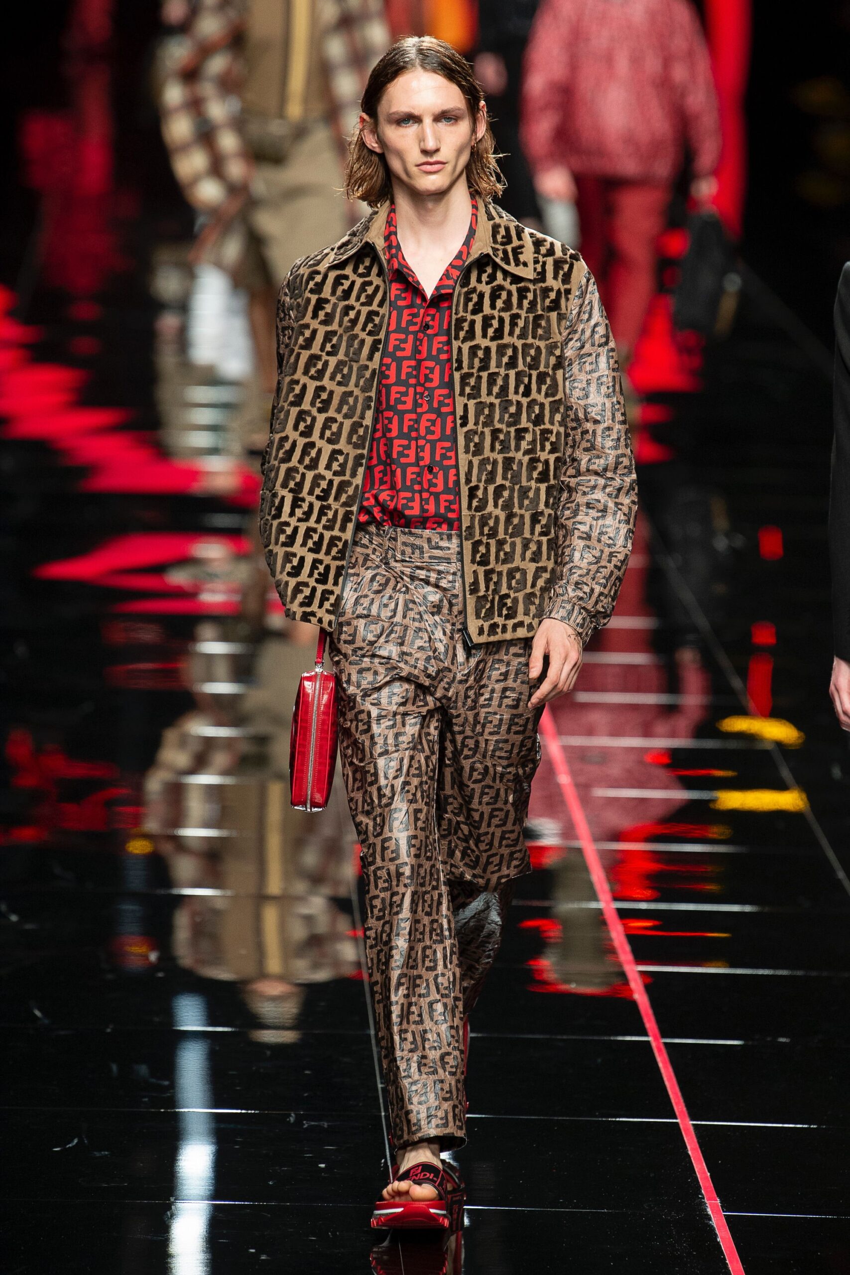 Fendi S/S 19 Menswear Look 24