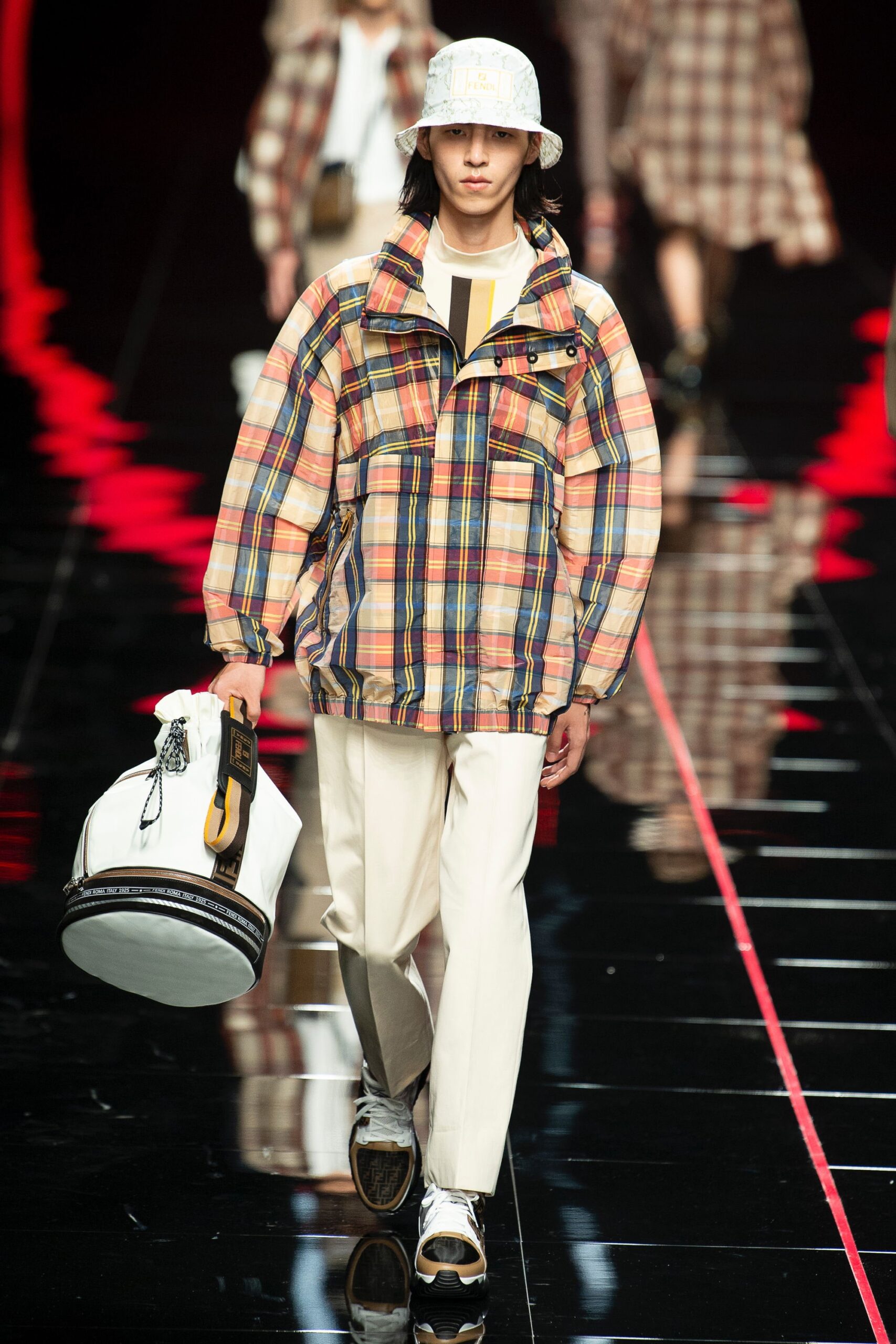 Fendi S/S 19 Menswear Look 27