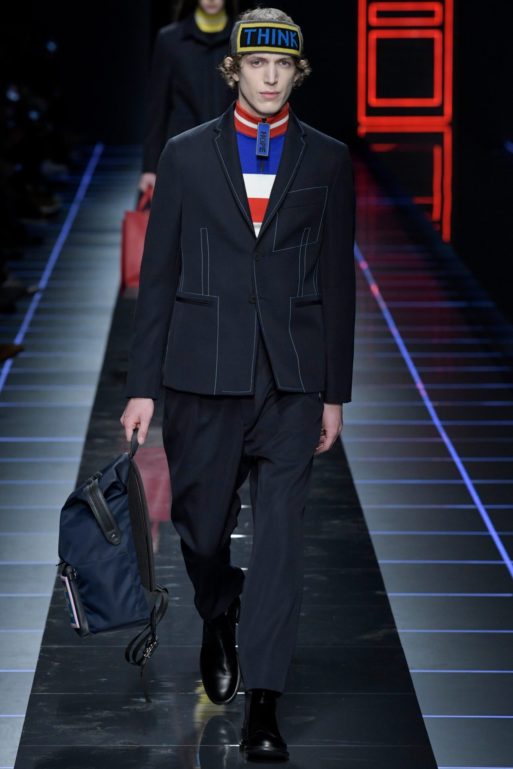 Fendi F/W 17 Menswear Look 31