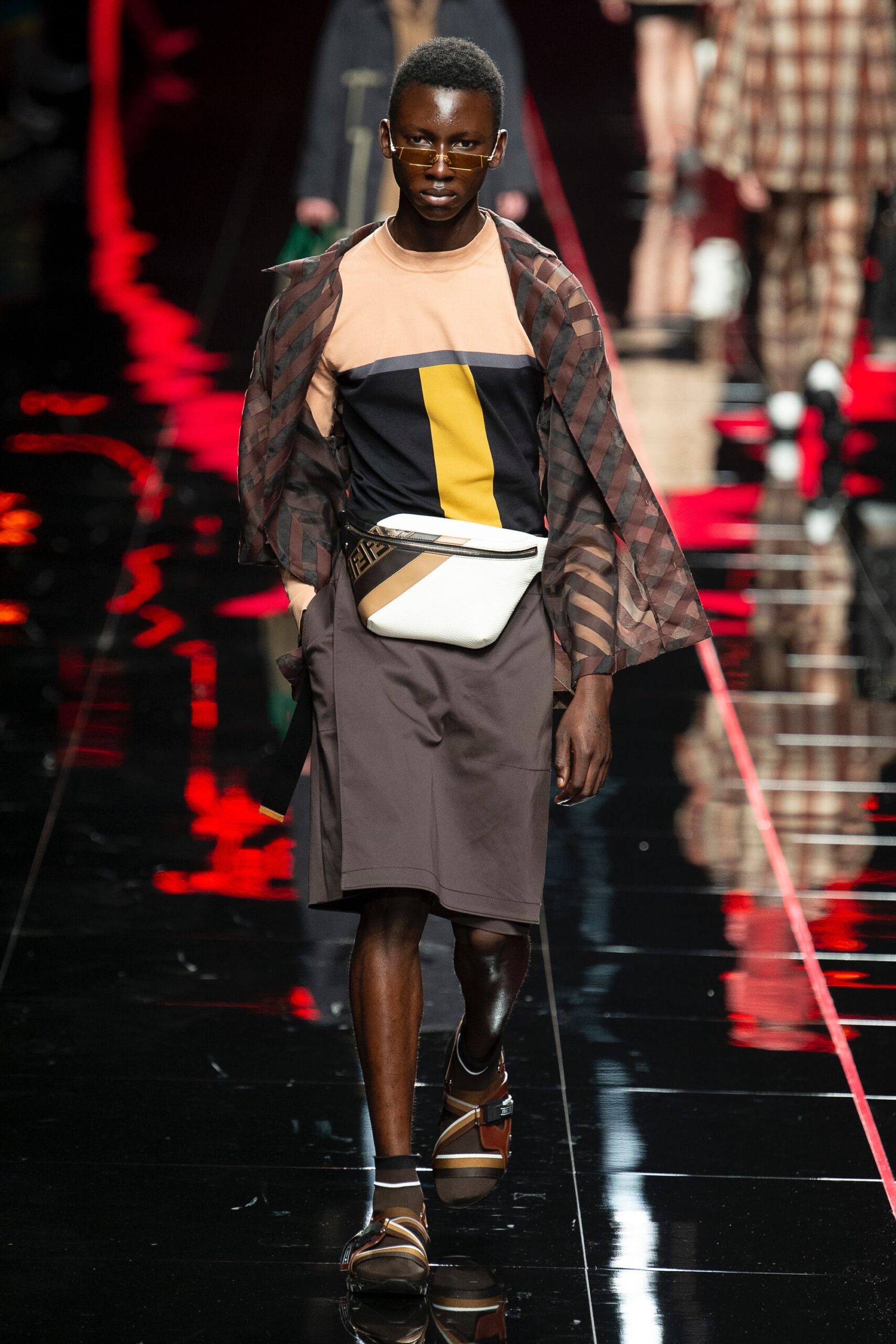 Fendi S/S 19 Menswear Look 32