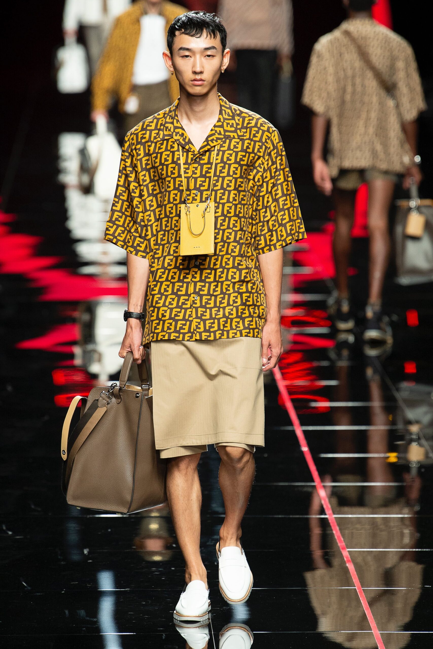 Fendi S/S 19 Menswear Look 42