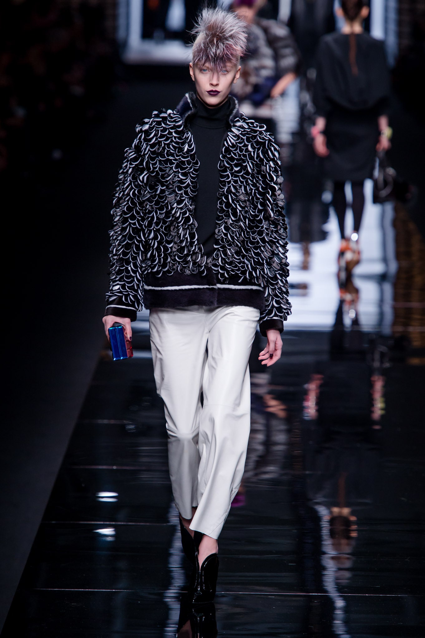 Fendi F/W 13 Look 36