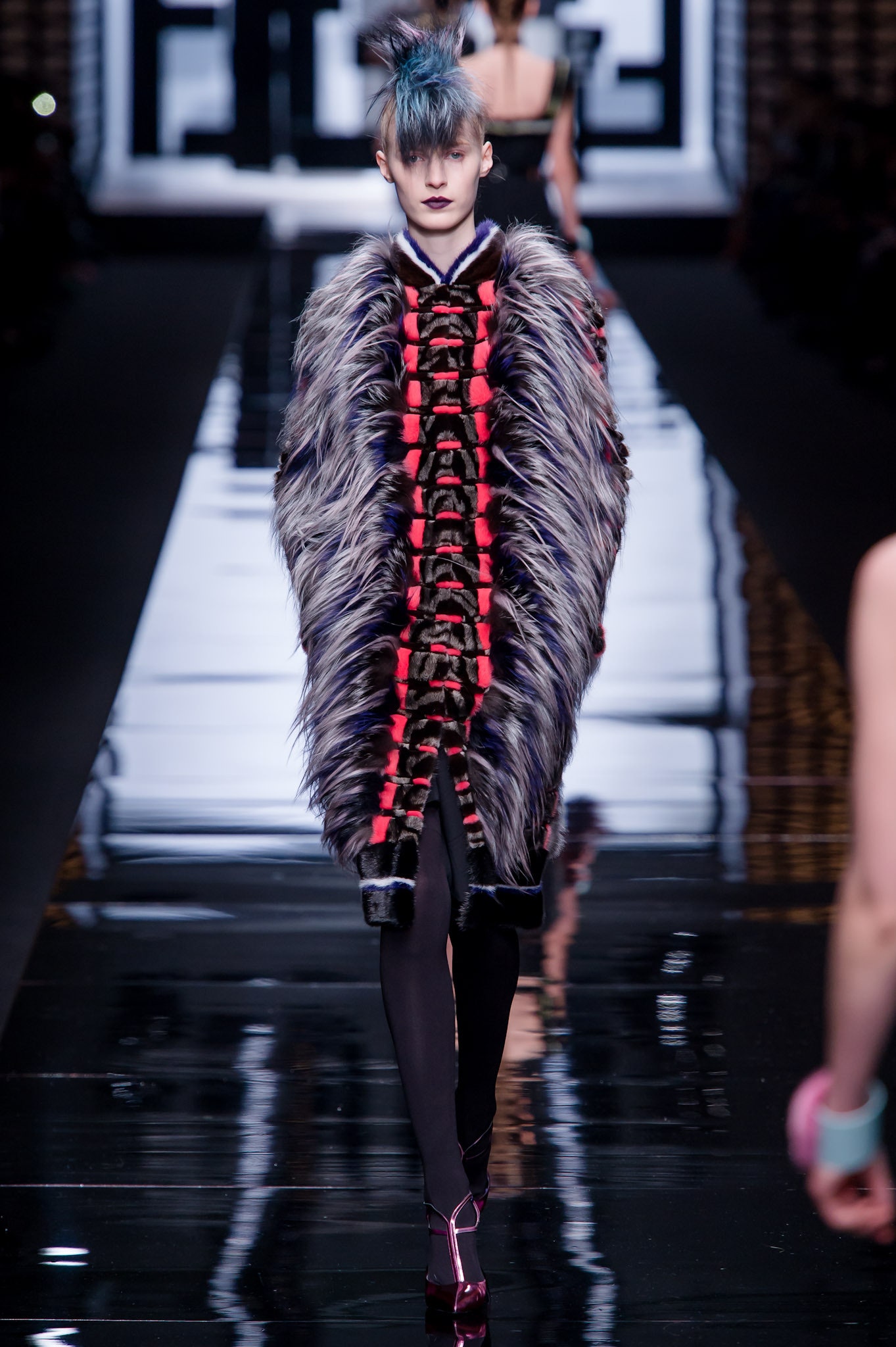 Fendi F/W 13 Look 41