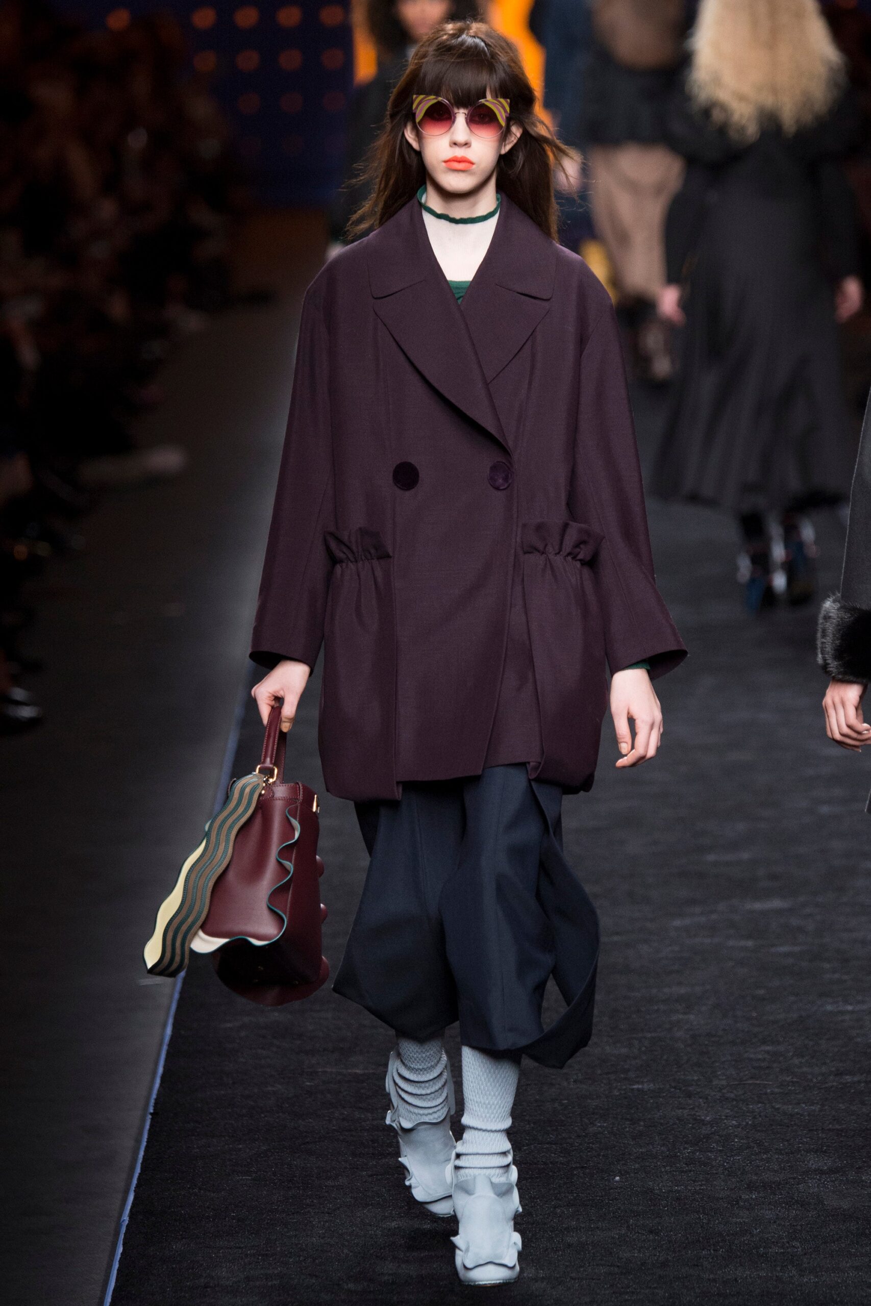 Fendi F/W 16 Look 17