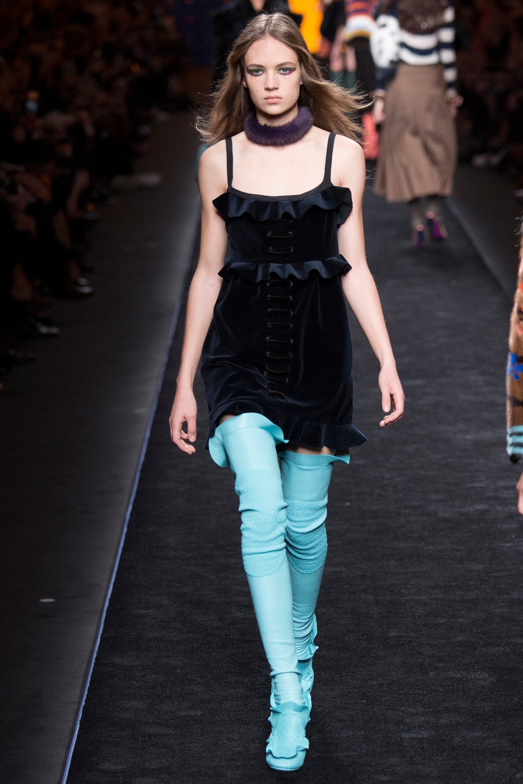 Fendi F/W 16 Look 24