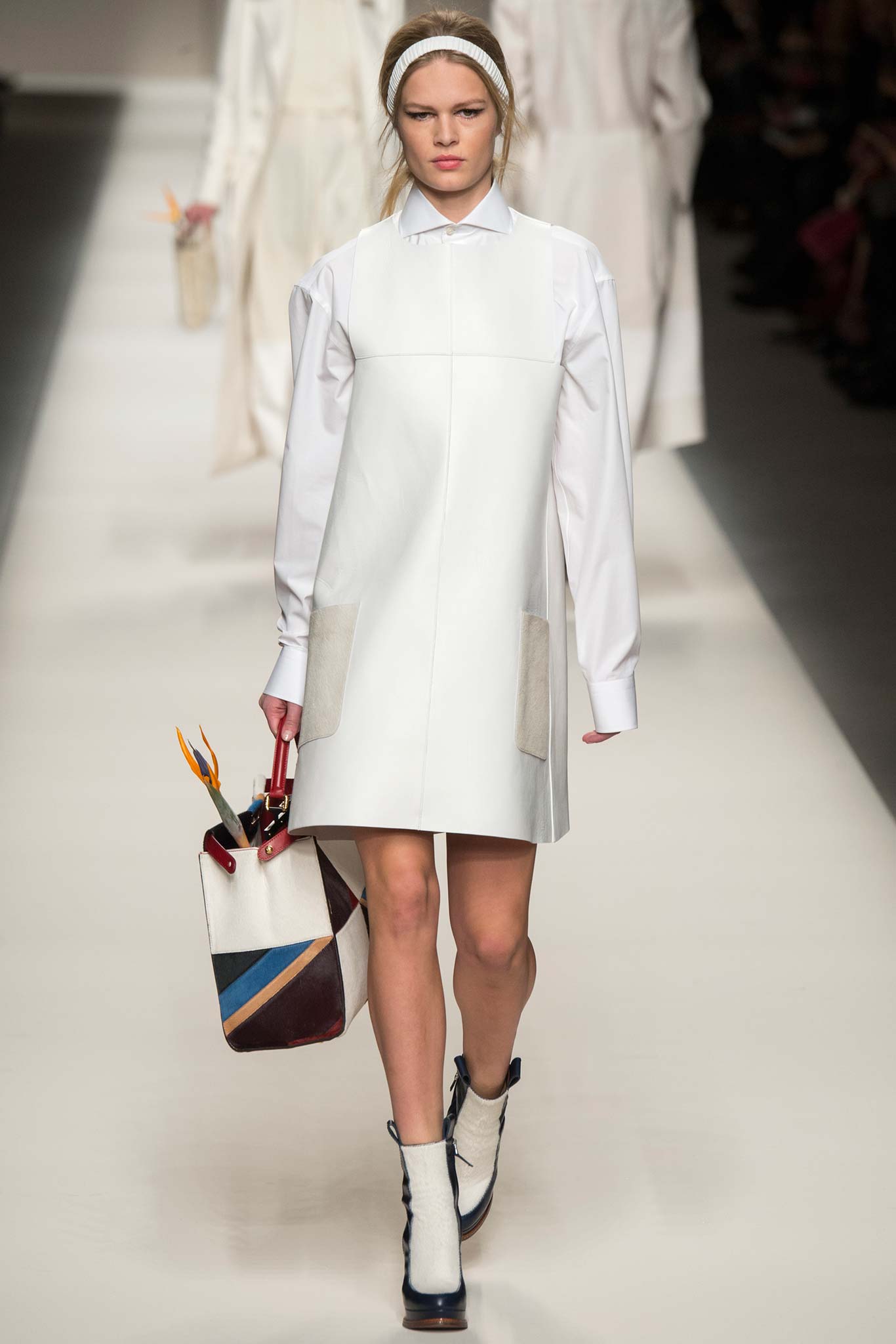 Fendi F/W 15 Look 3