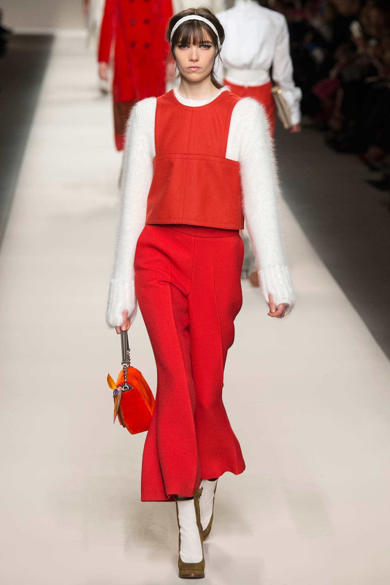 Fendi F/W 15 Look 7