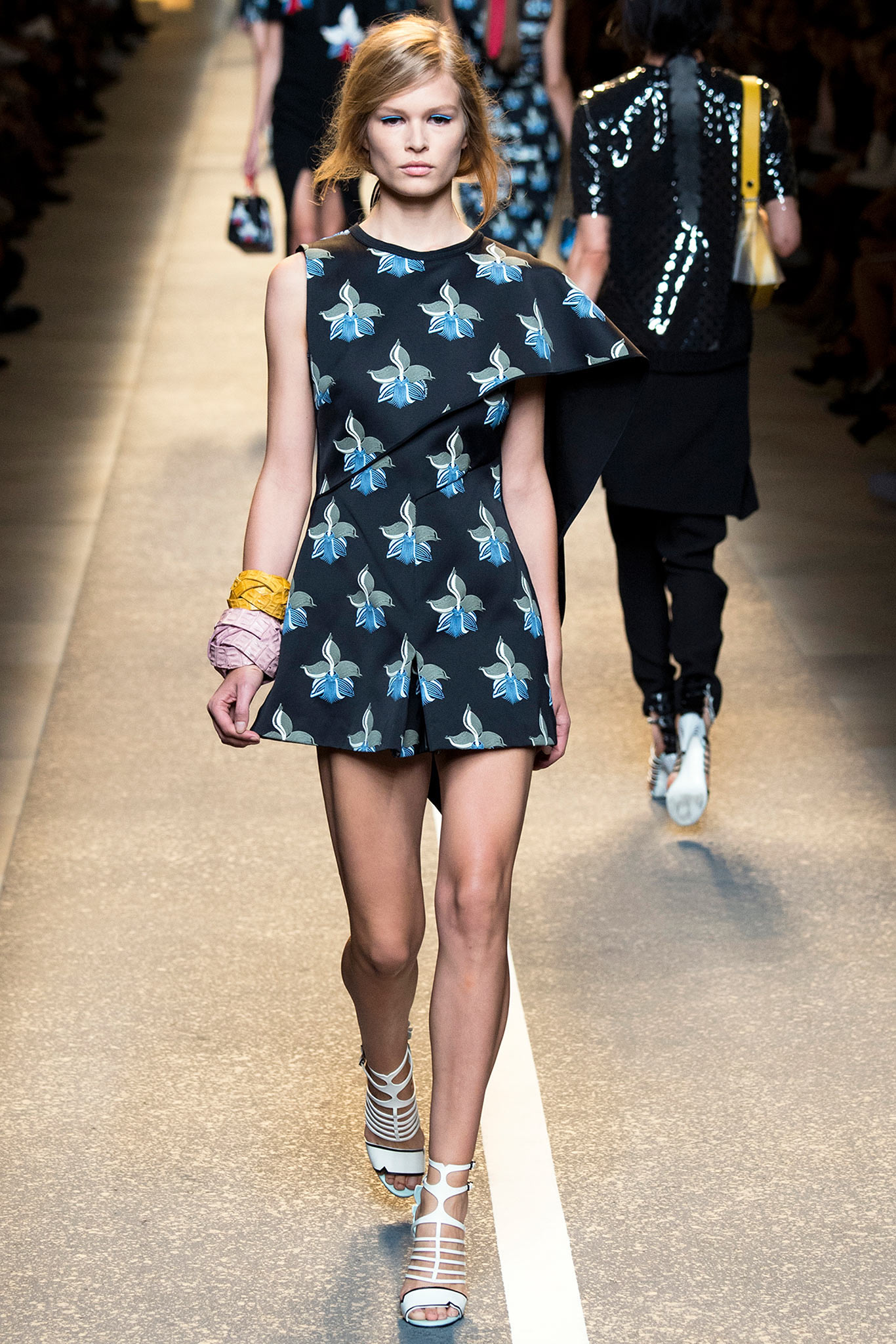 Fendi S/S 15 Look 6