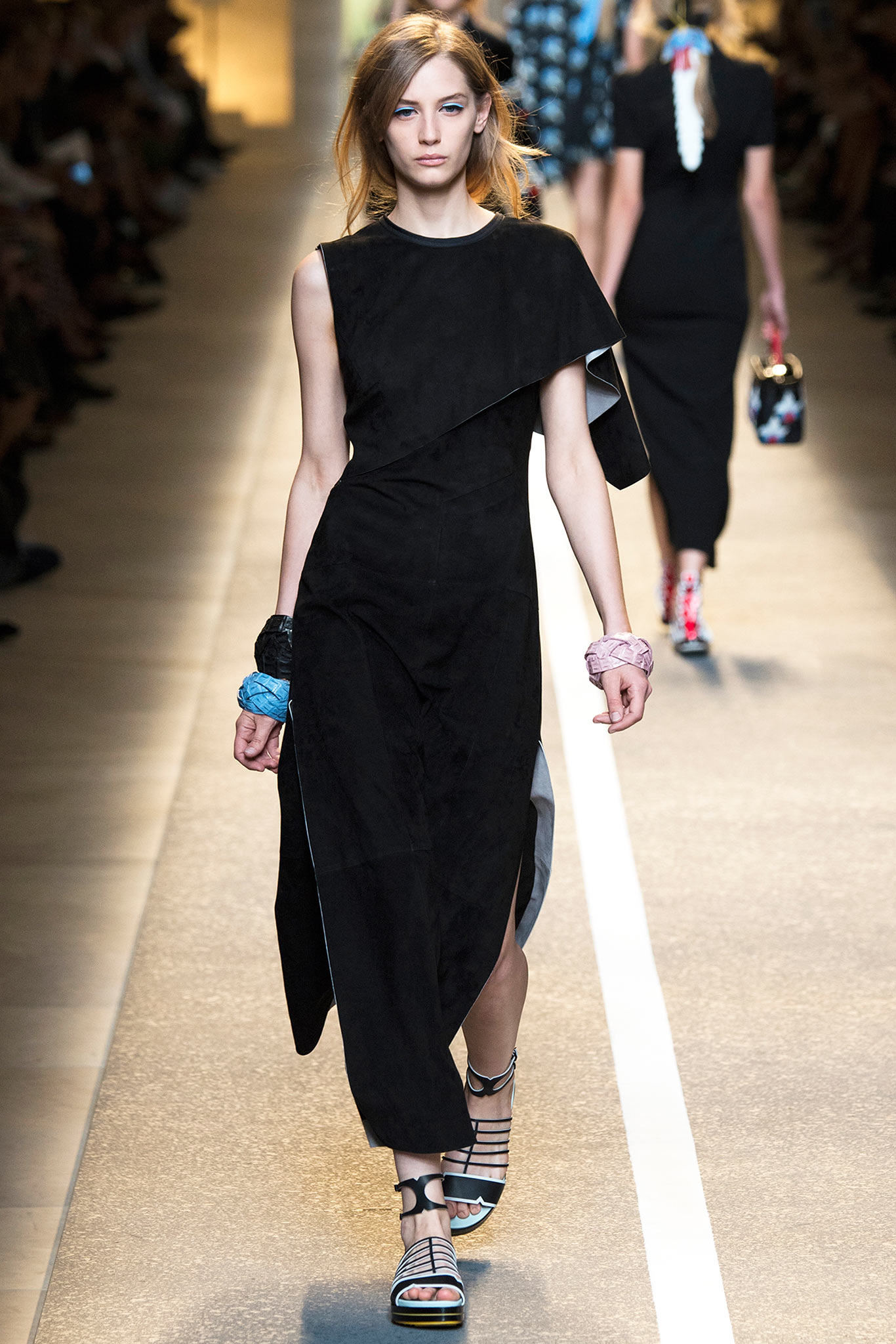 Fendi S/S 15 Look 9