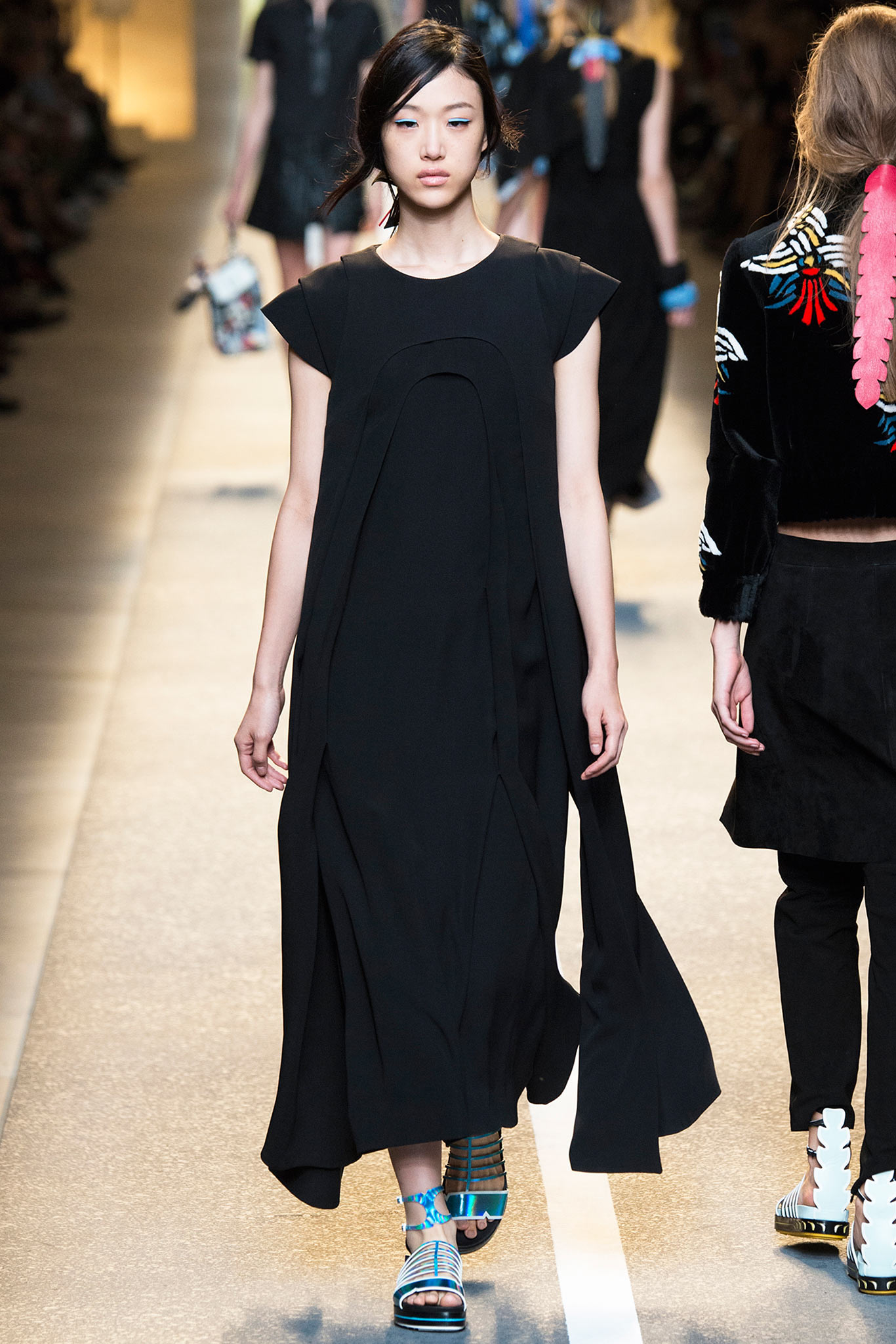 Fendi S/S 15 Look 11