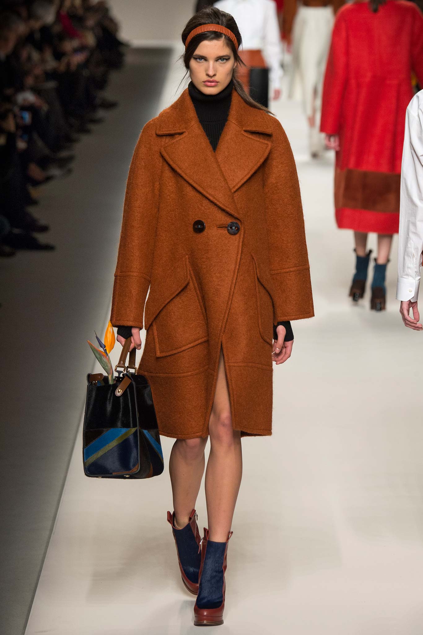Fendi F/W 15 Look 12