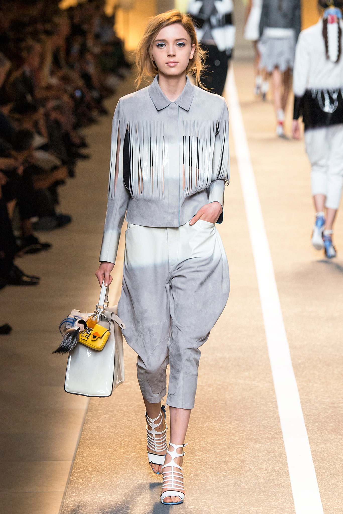 Fendi S/S 15 Look 18