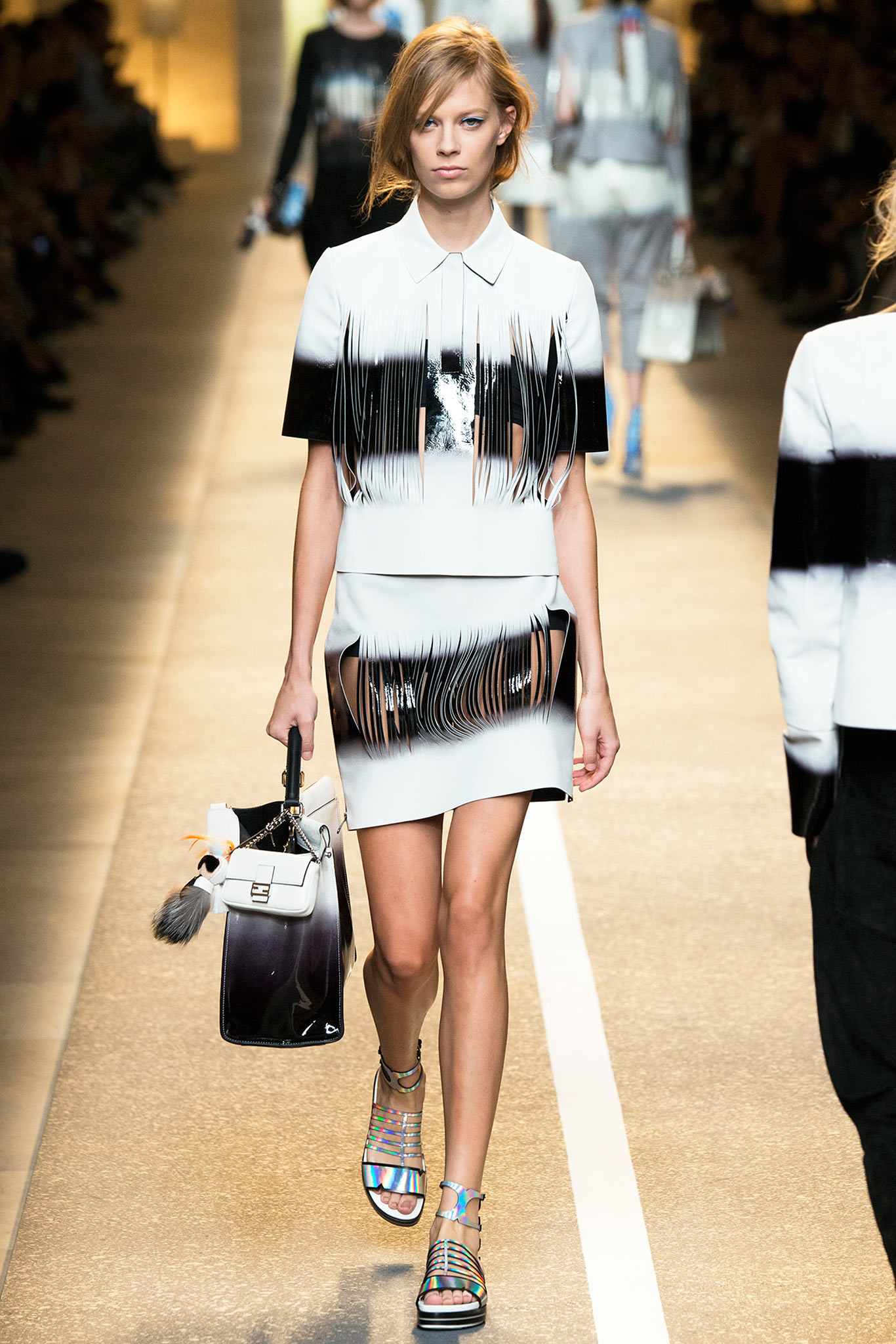 Fendi S/S 15 Look 20