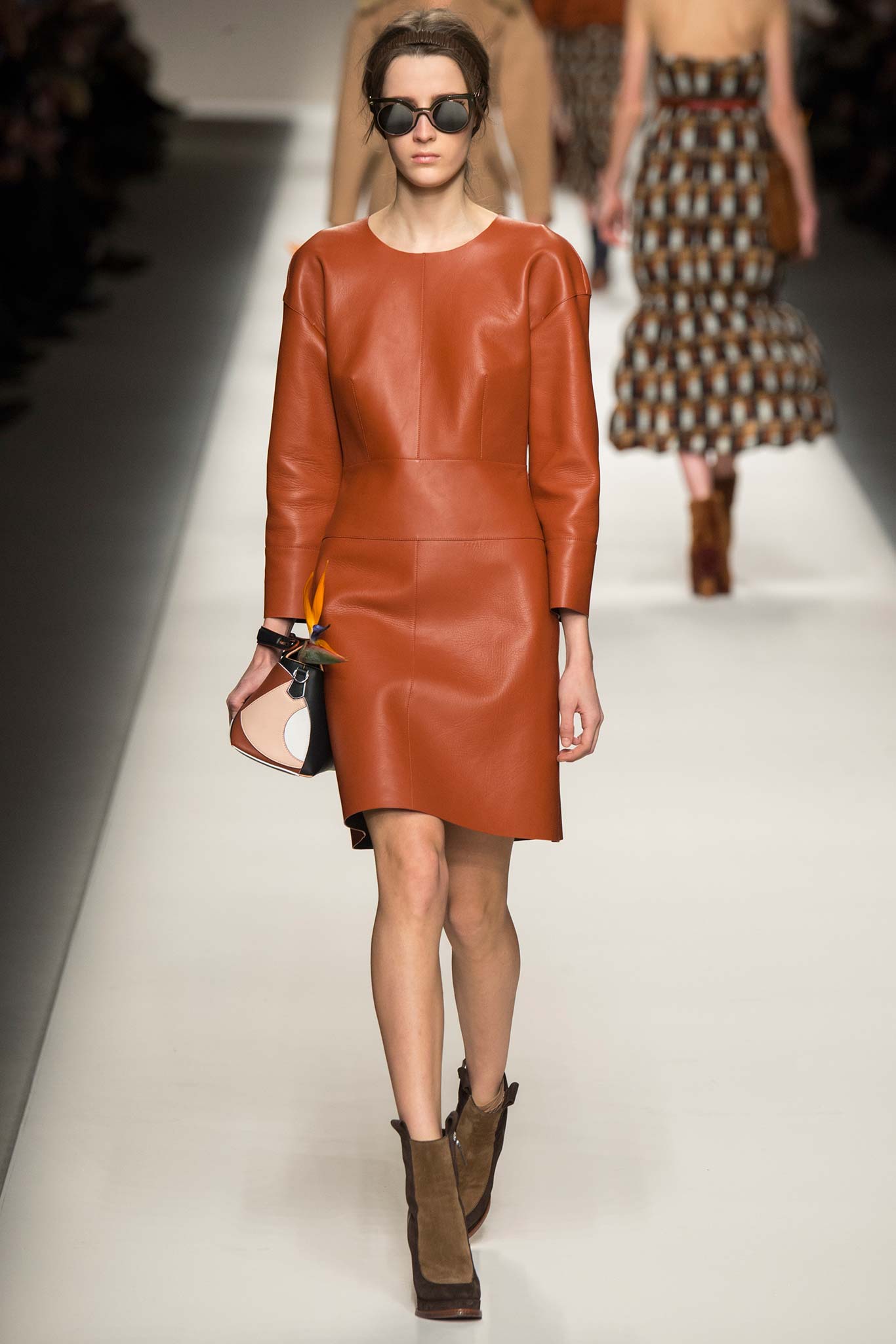 Fendi F/W 15 Look 24