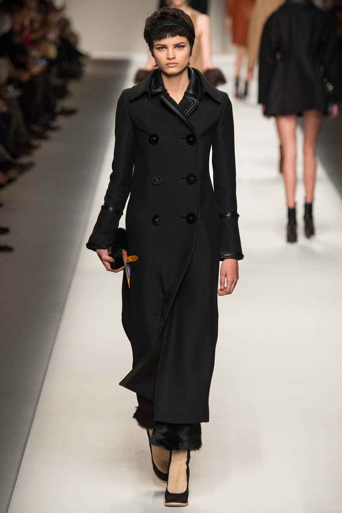 Fendi F/W 15 Look 28