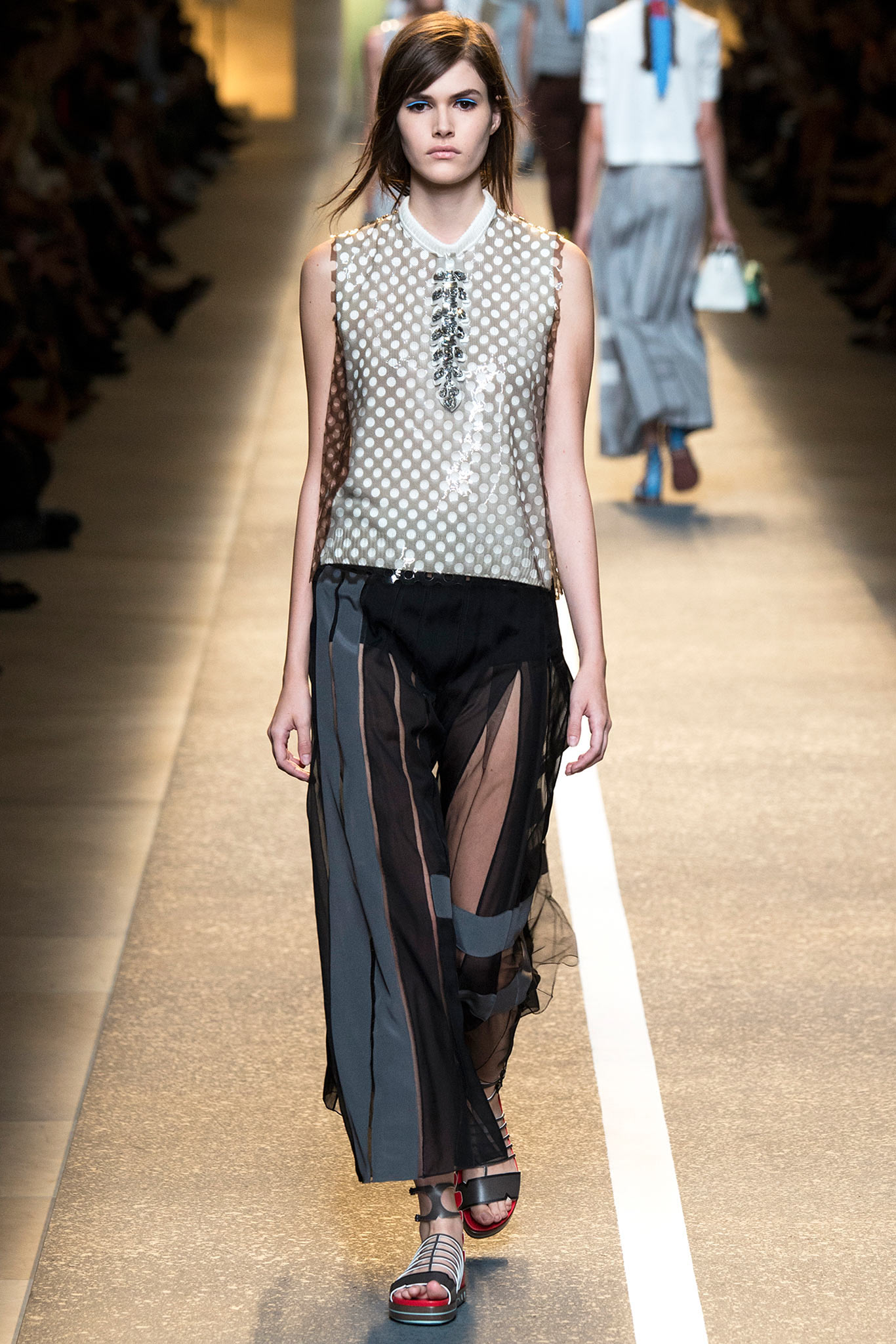 Fendi S/S 15 Look 40