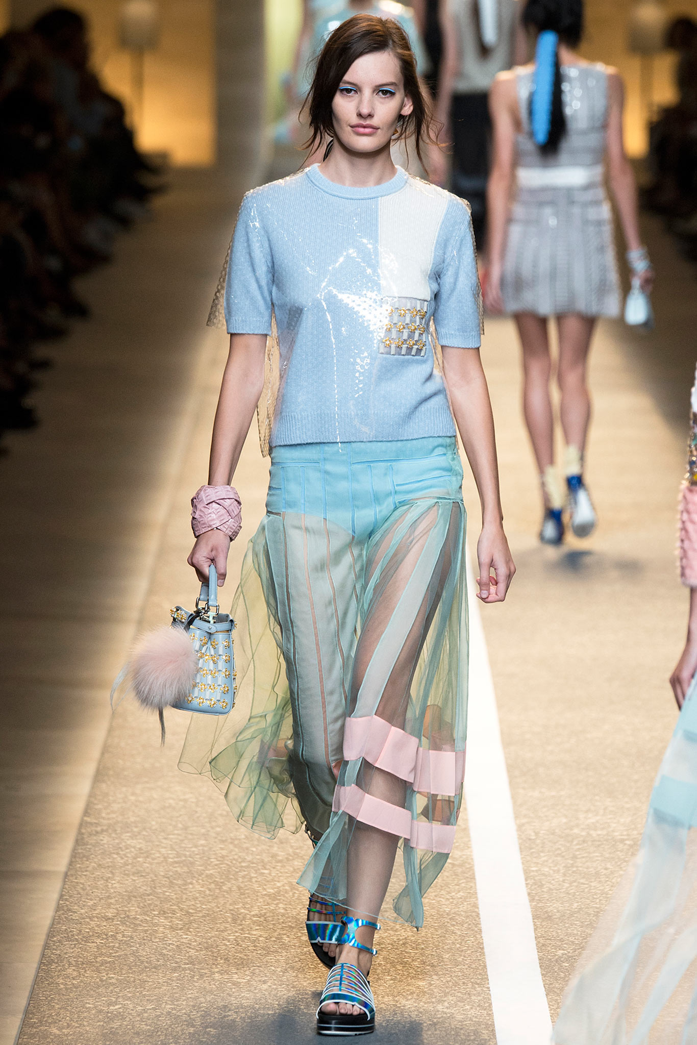 Fendi S/S 15 Look 43